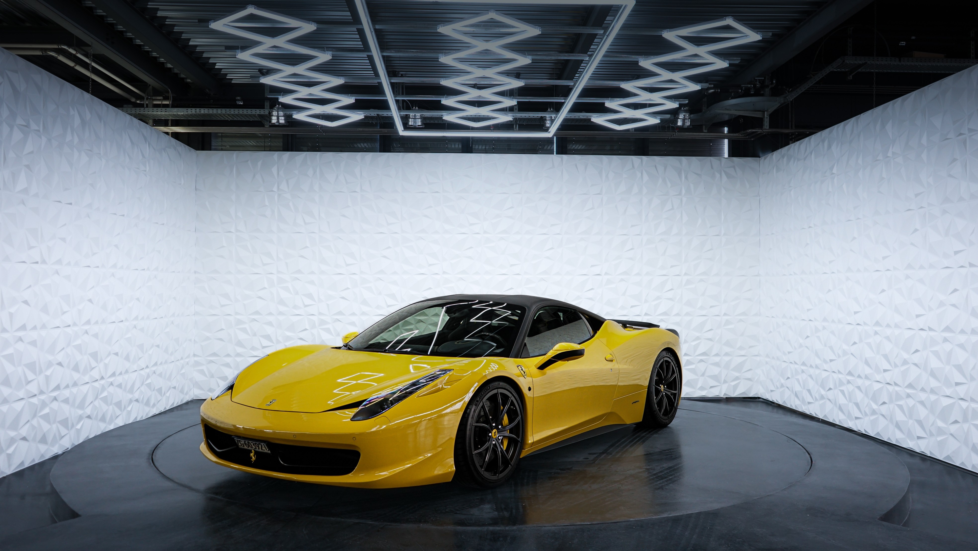 FERRARI 458 Italia 4.5 V8