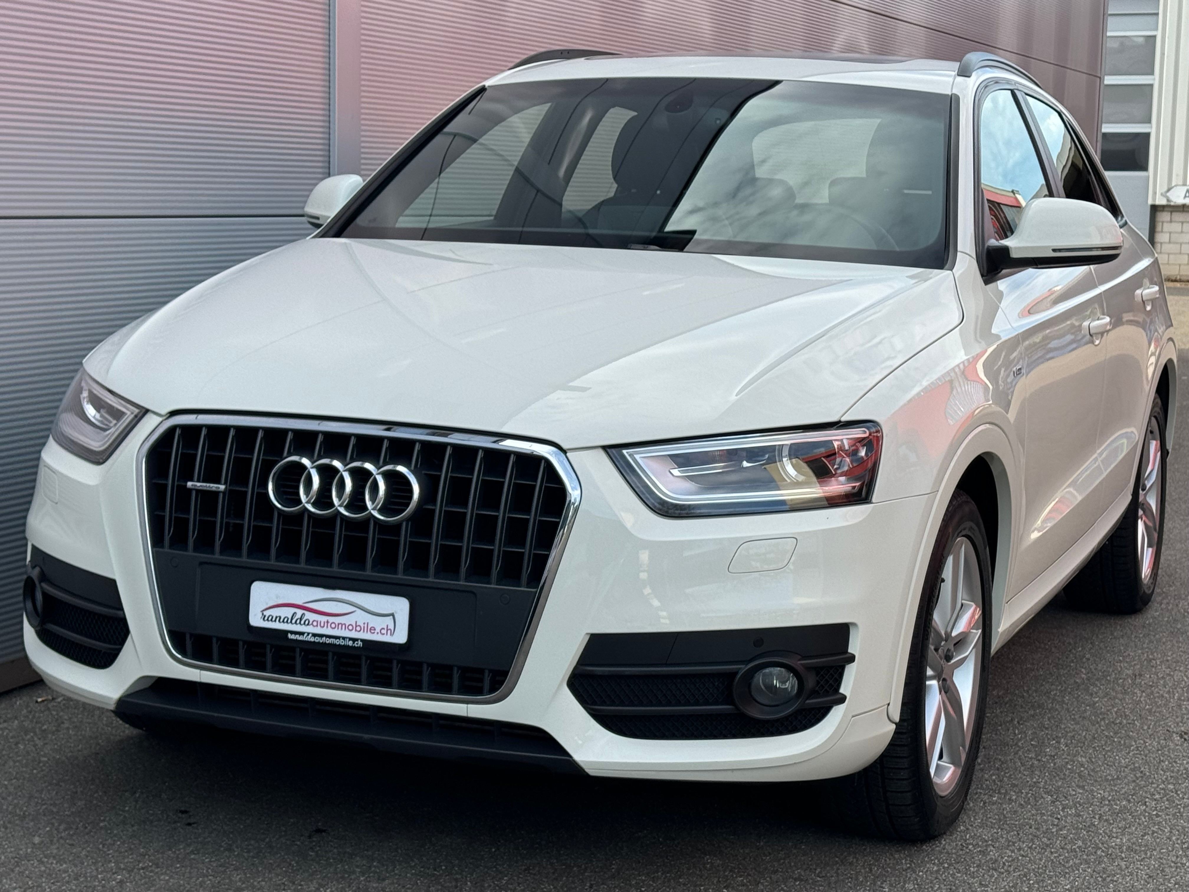 AUDI Q3 2.0 TDI Aut. 4x4 S-Line SPORTPAKET