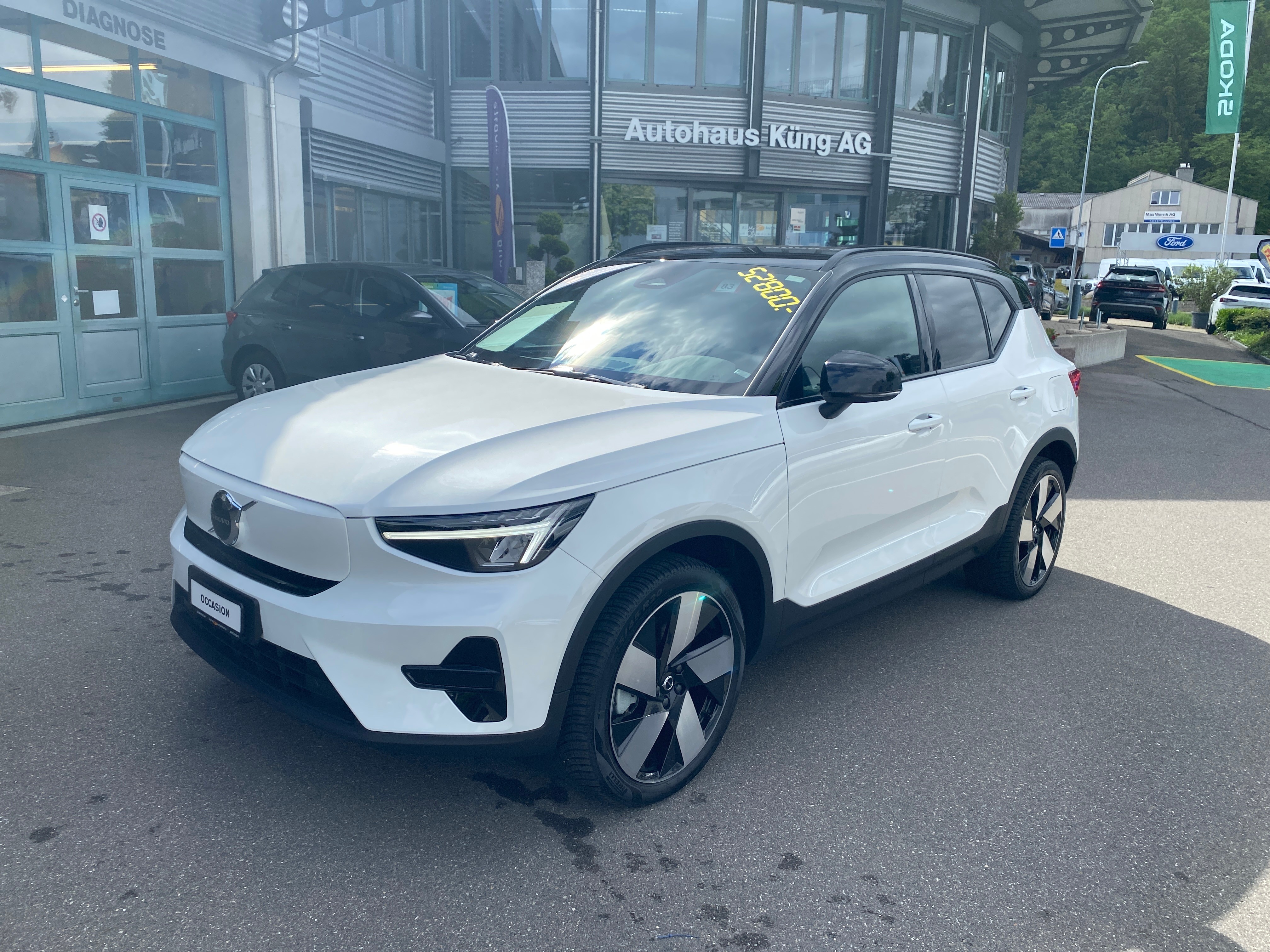 VOLVO XC40 Recharge E80 82kWh Plus AWD