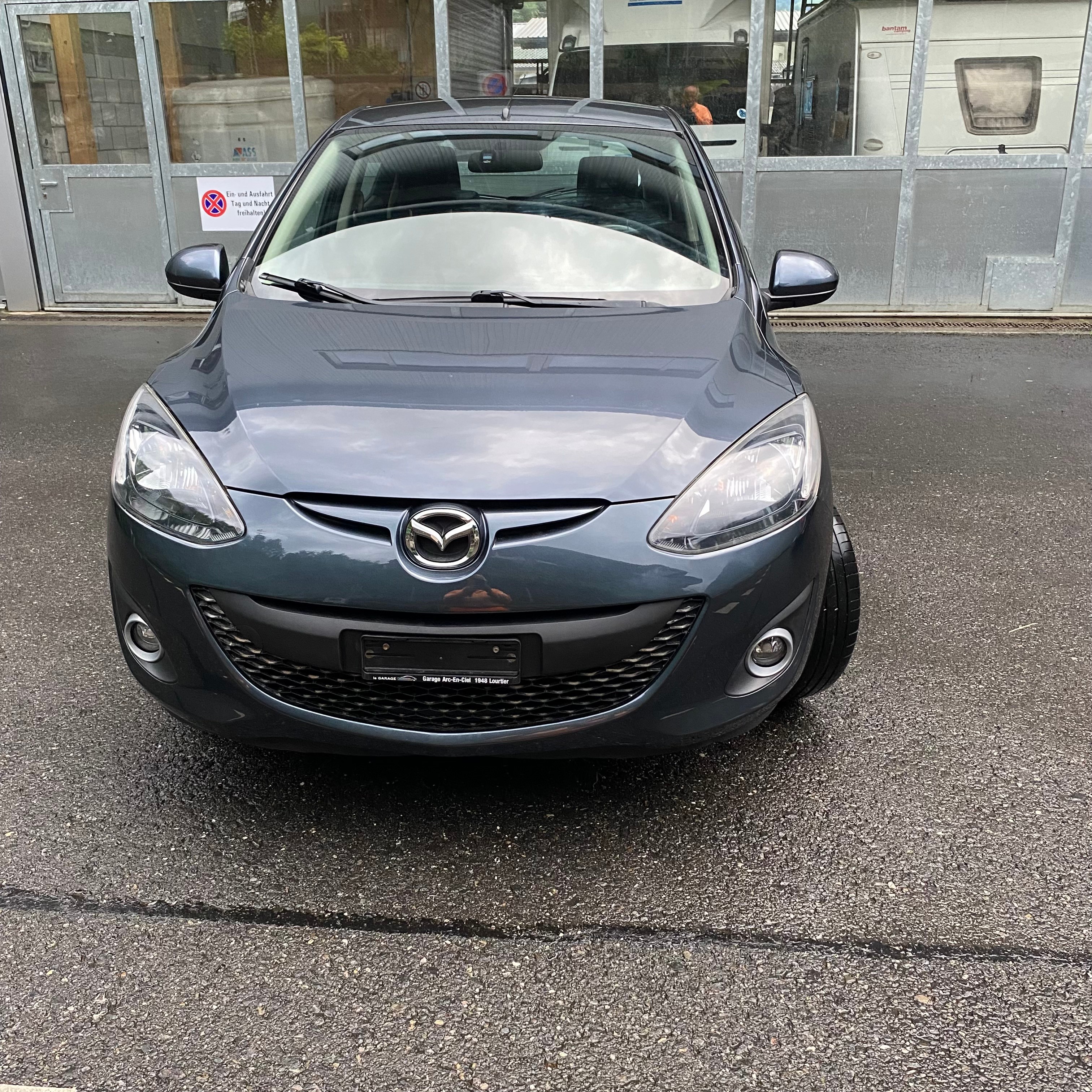 MAZDA 2 1.3i 16V Exclusive