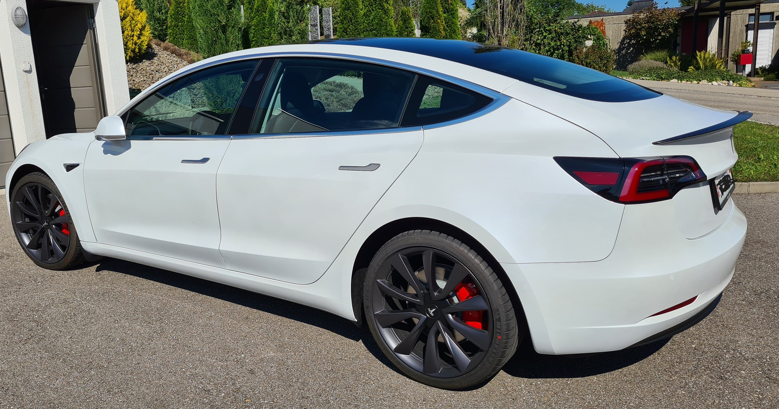 TESLA Model 3 Performance Dual Motor AWD