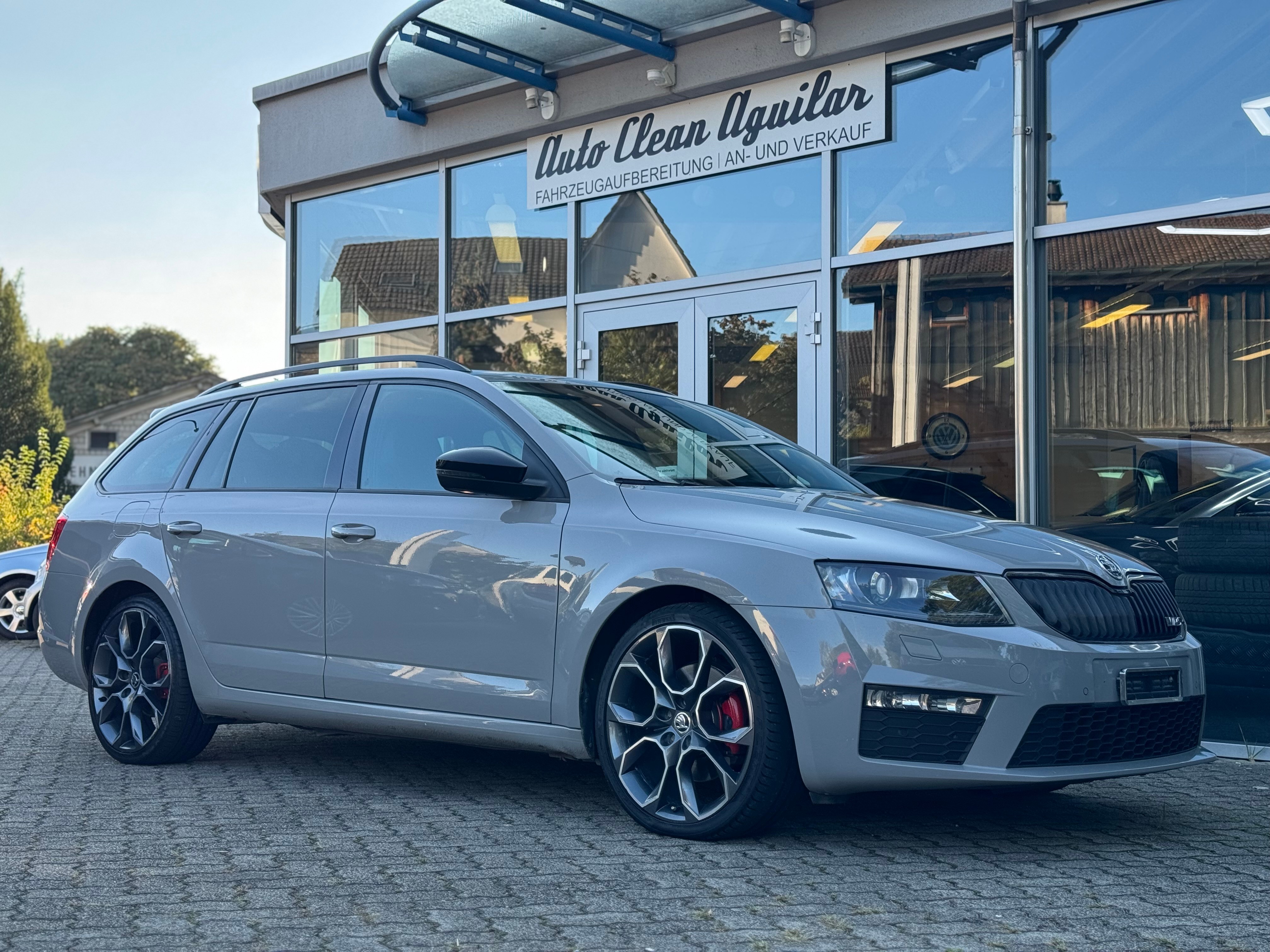 SKODA Octavia Combi 2.0 TDI RS 4x4 DSG