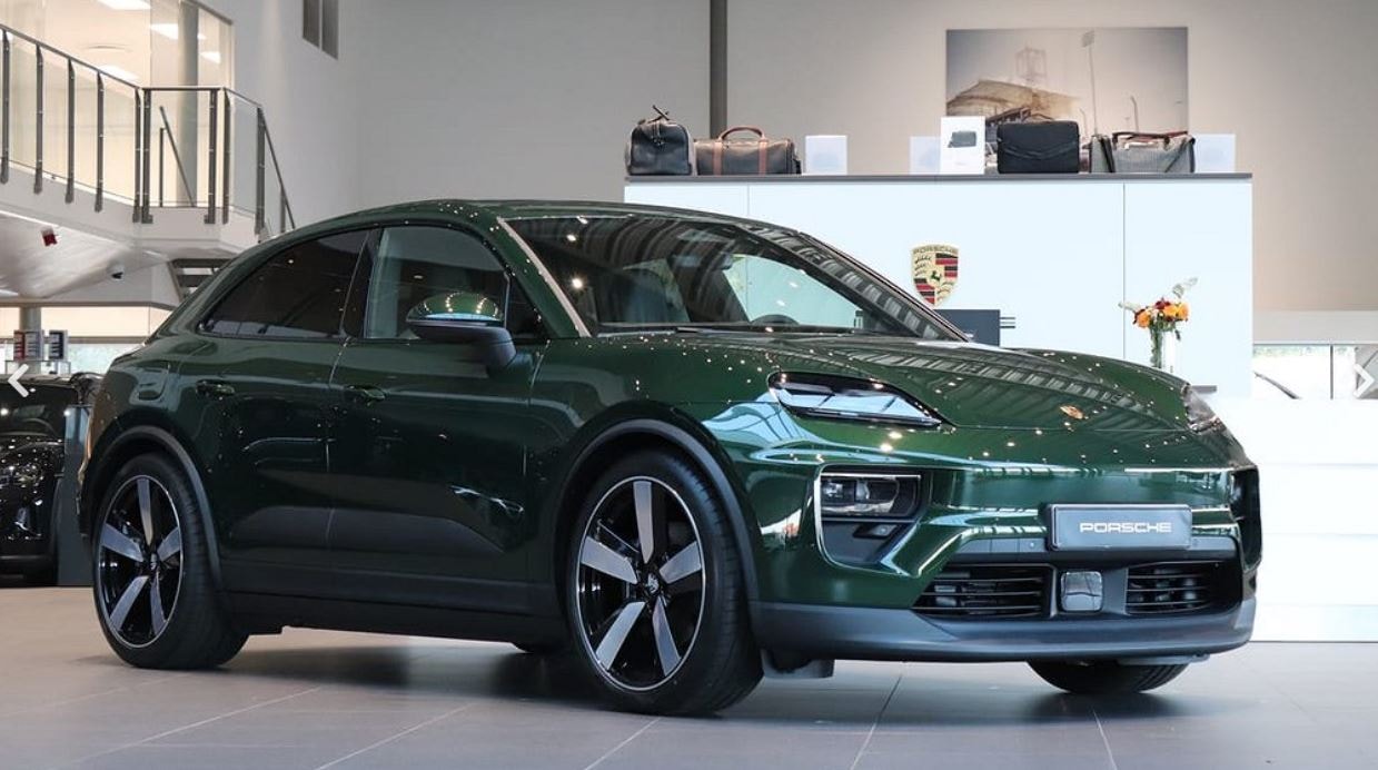 PORSCHE Macan 4 100kWh