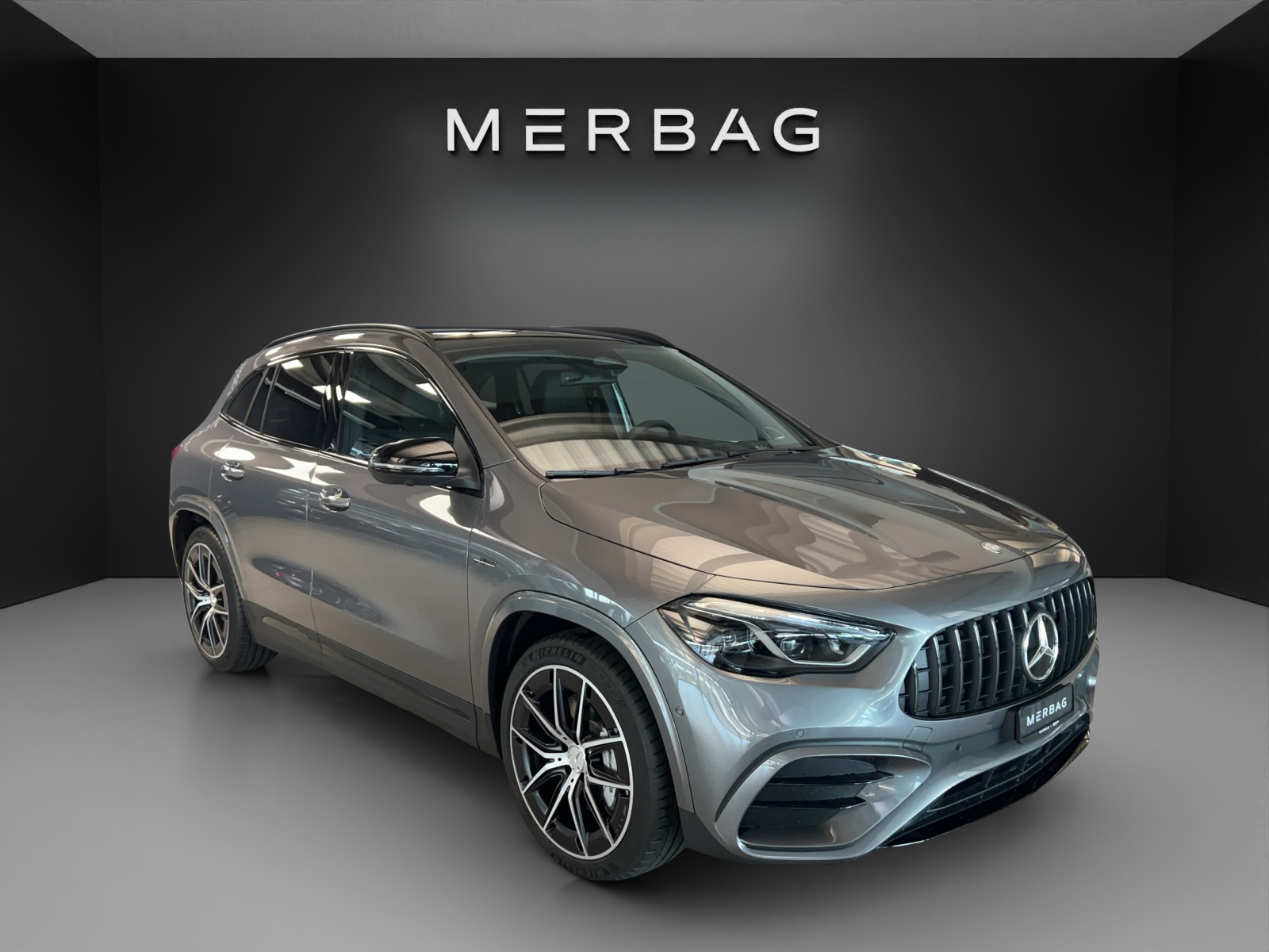 MERCEDES-BENZ GLA AMG 35 4Matic 8G-DCT