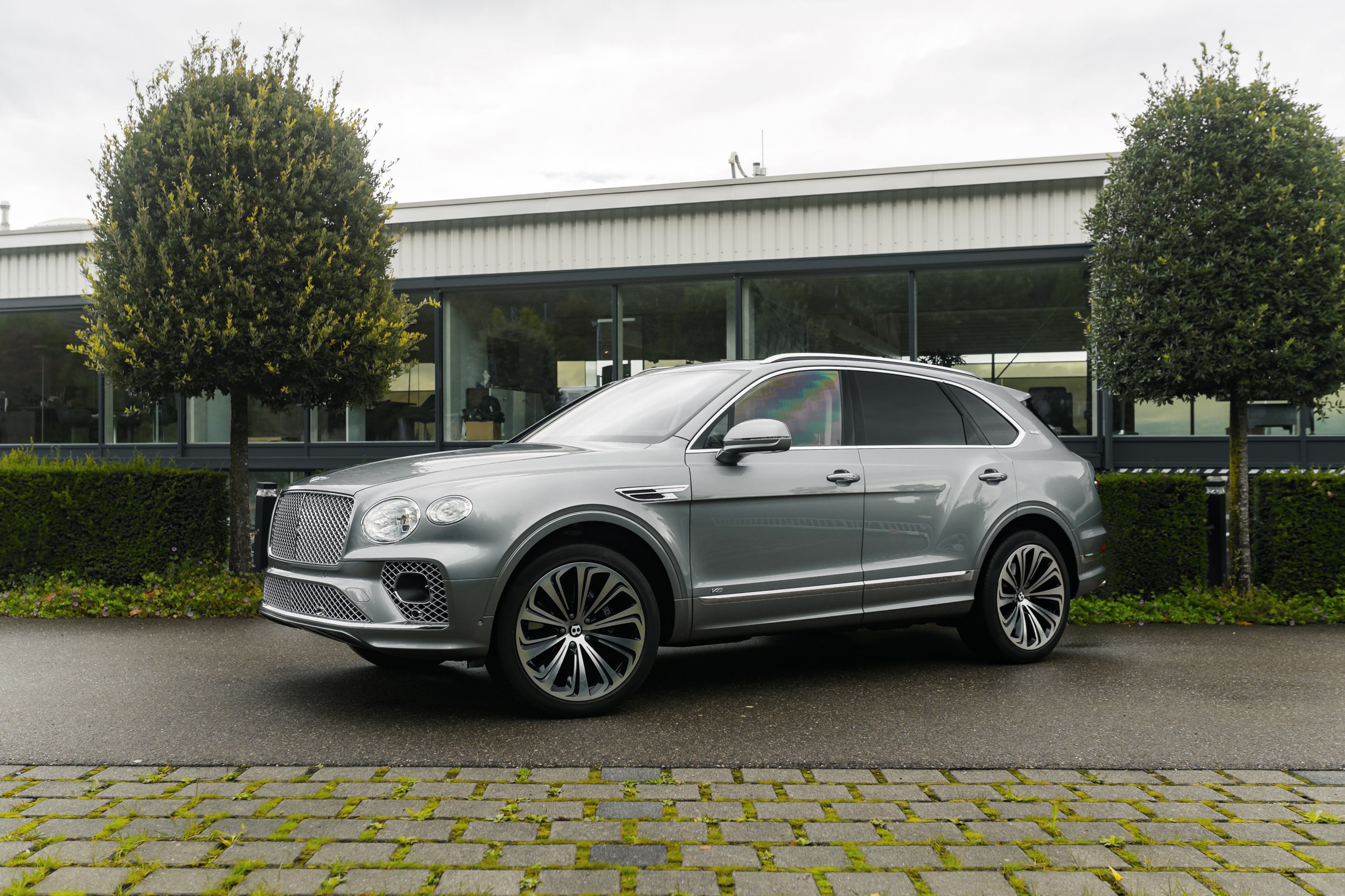 BENTLEY Bentayga V8 First Edition