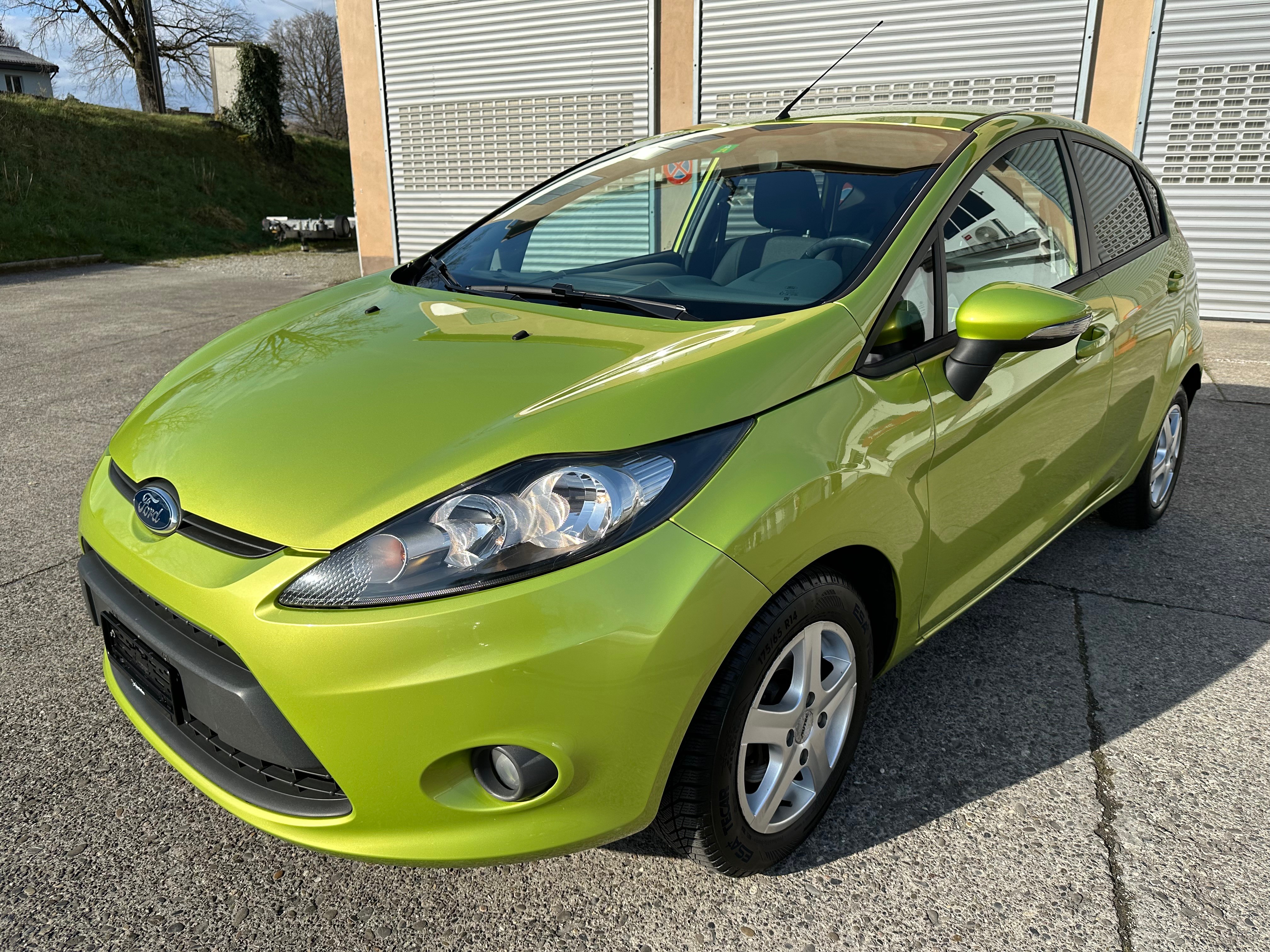 FORD Fiesta 1.4 16V Trend