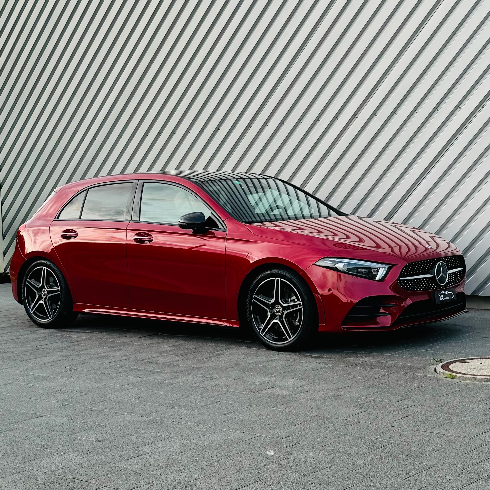 MERCEDES-BENZ A 220 AMG Line 7G-DCT 4Matic