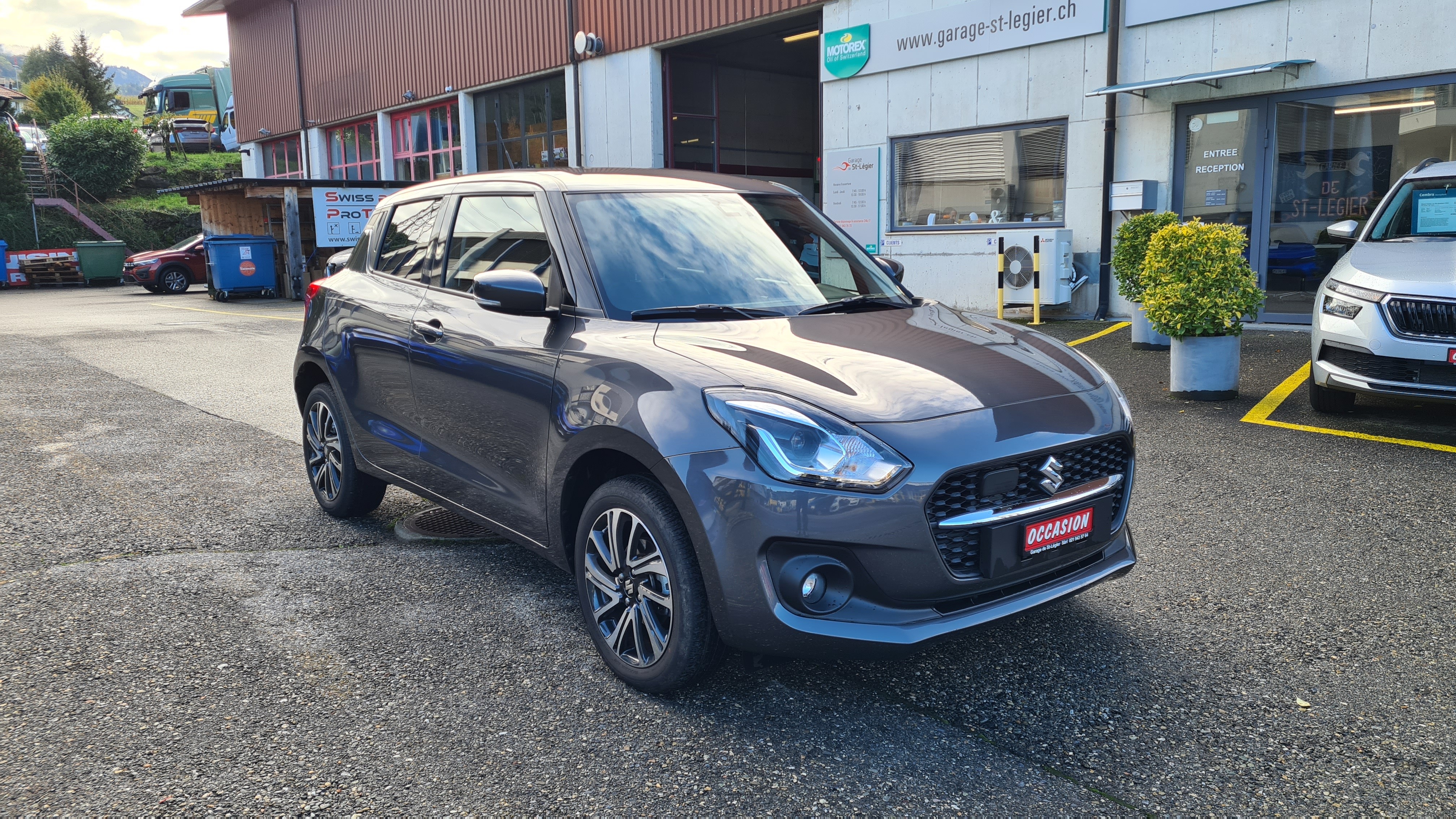 SUZUKI Swift 1.2 Compact Top 4x4 Hybrid