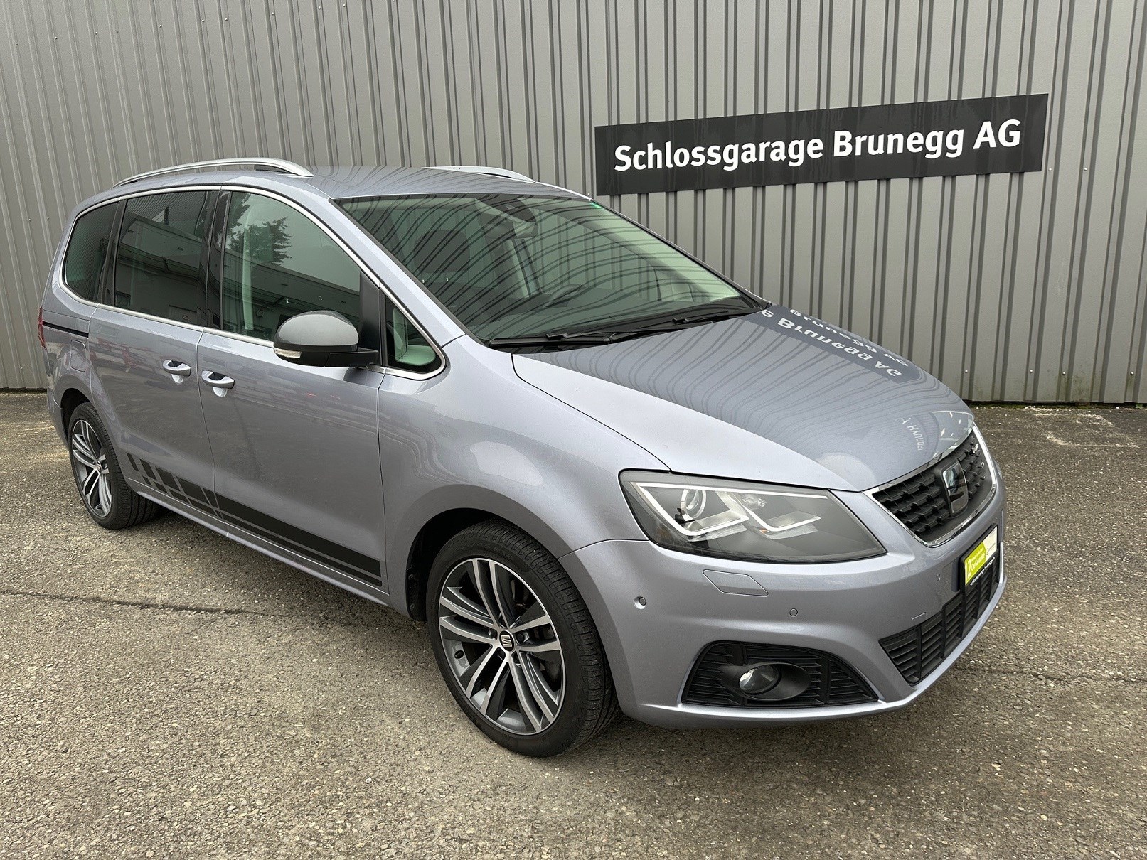 SEAT Alhambra 1.4 TSI DSG SWISS FR2