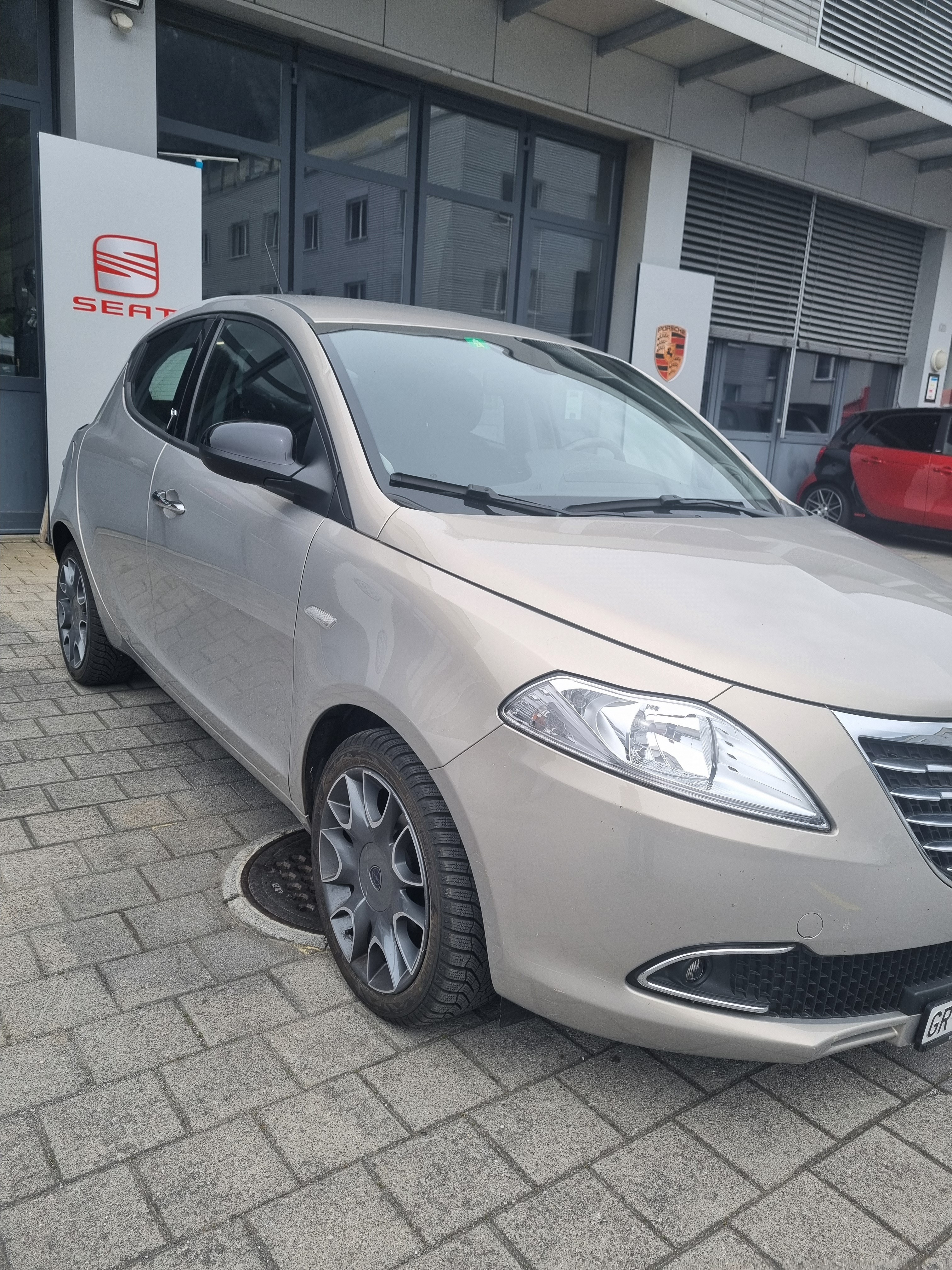 LANCIA Ypsilon 1.2 GOLD