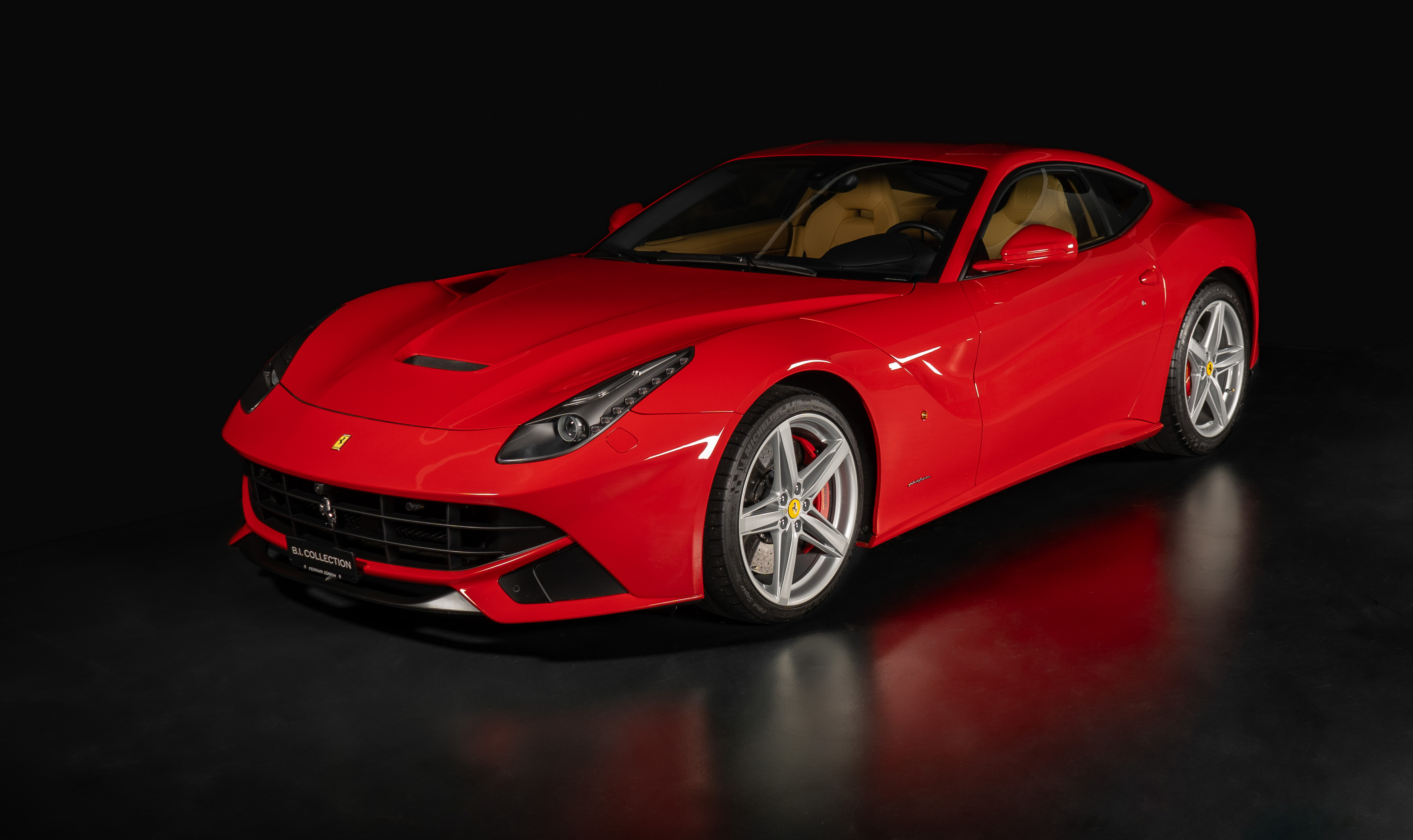 FERRARI F12 Berlinetta