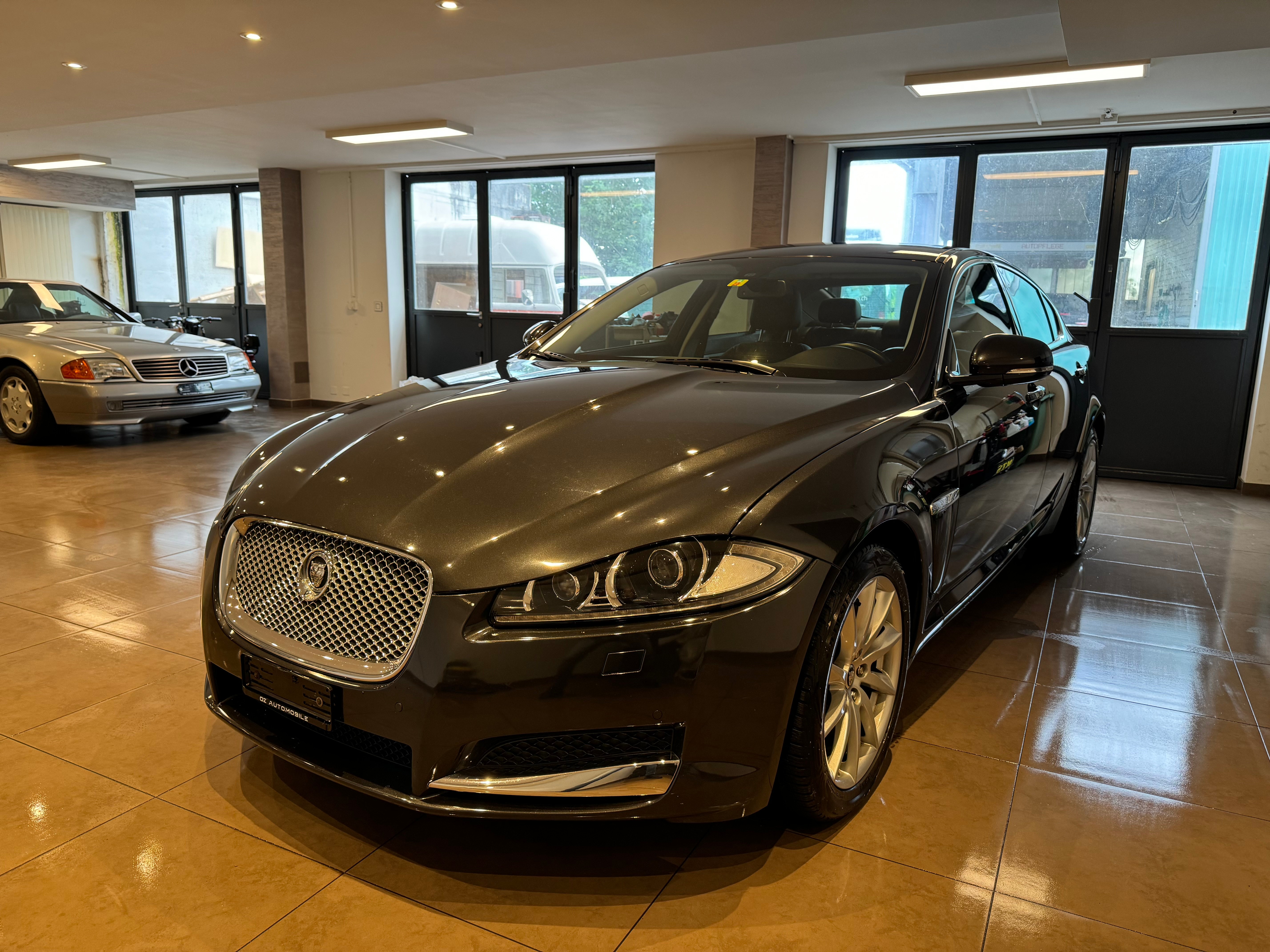 JAGUAR XF 2.2d Luxury