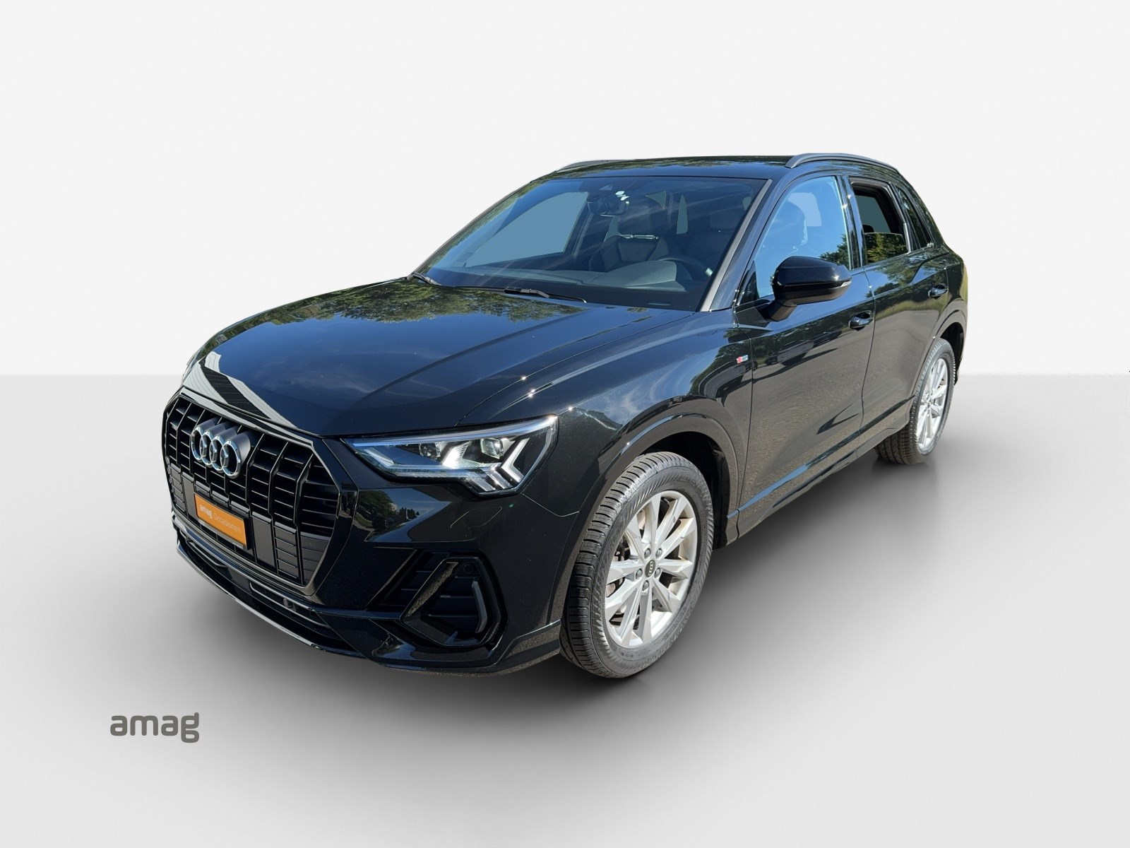 AUDI Q3 40 TDI S line quattro S-tronic