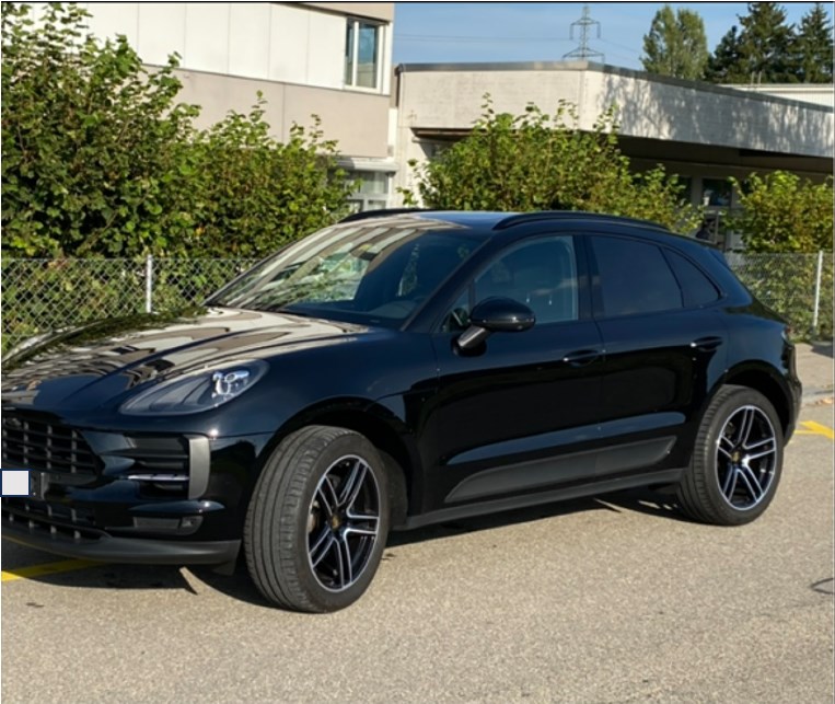 PORSCHE Macan PDK