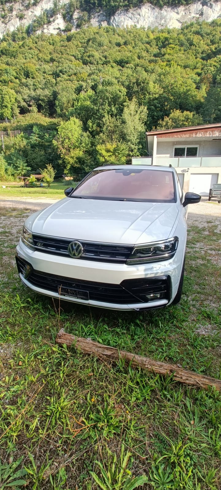 VW Tiguan 2.0 TDI SCR Highline R-Line 4Motion DSG