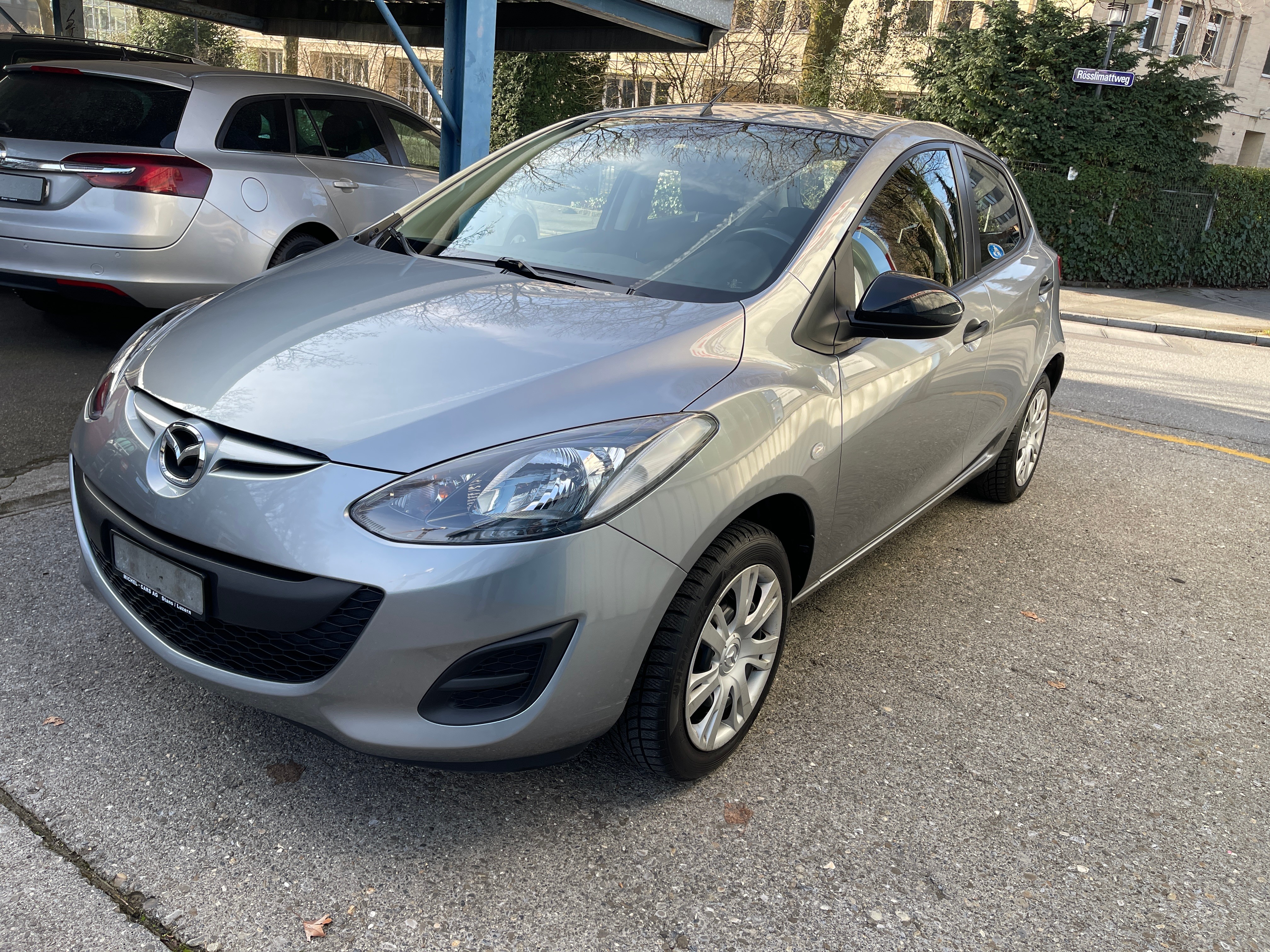 MAZDA 2 1.3i 16V Confort