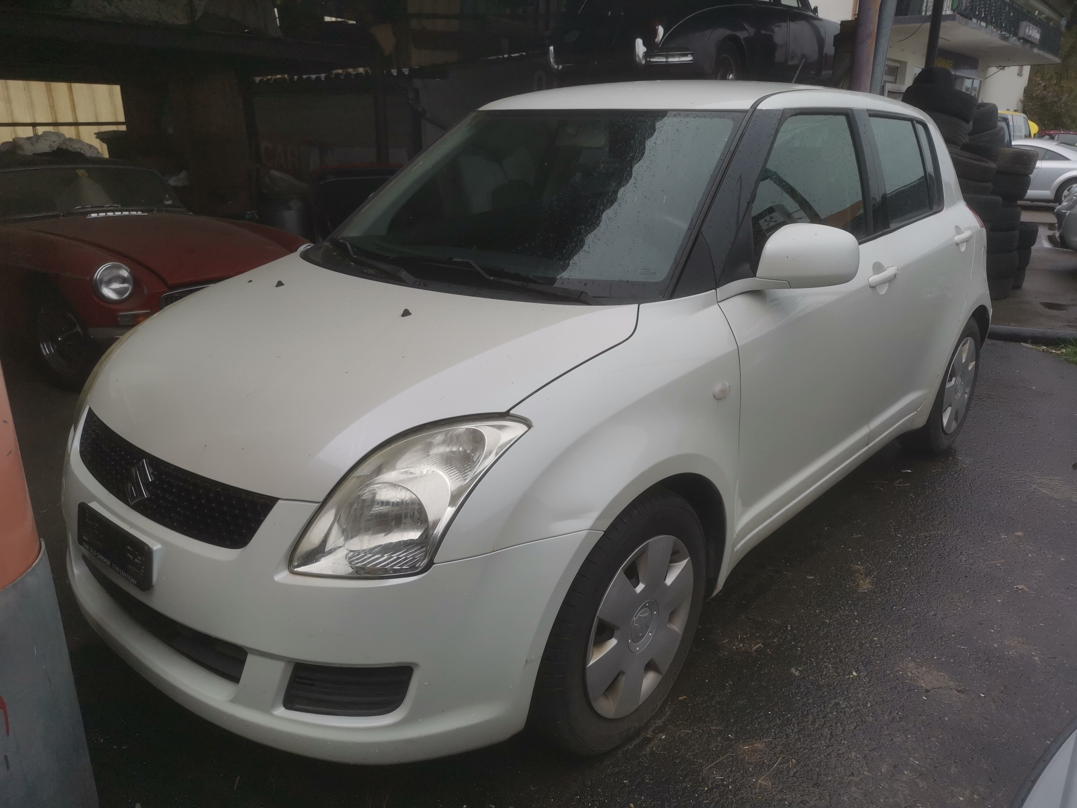 SUZUKI Swift 1.3i 16V GL