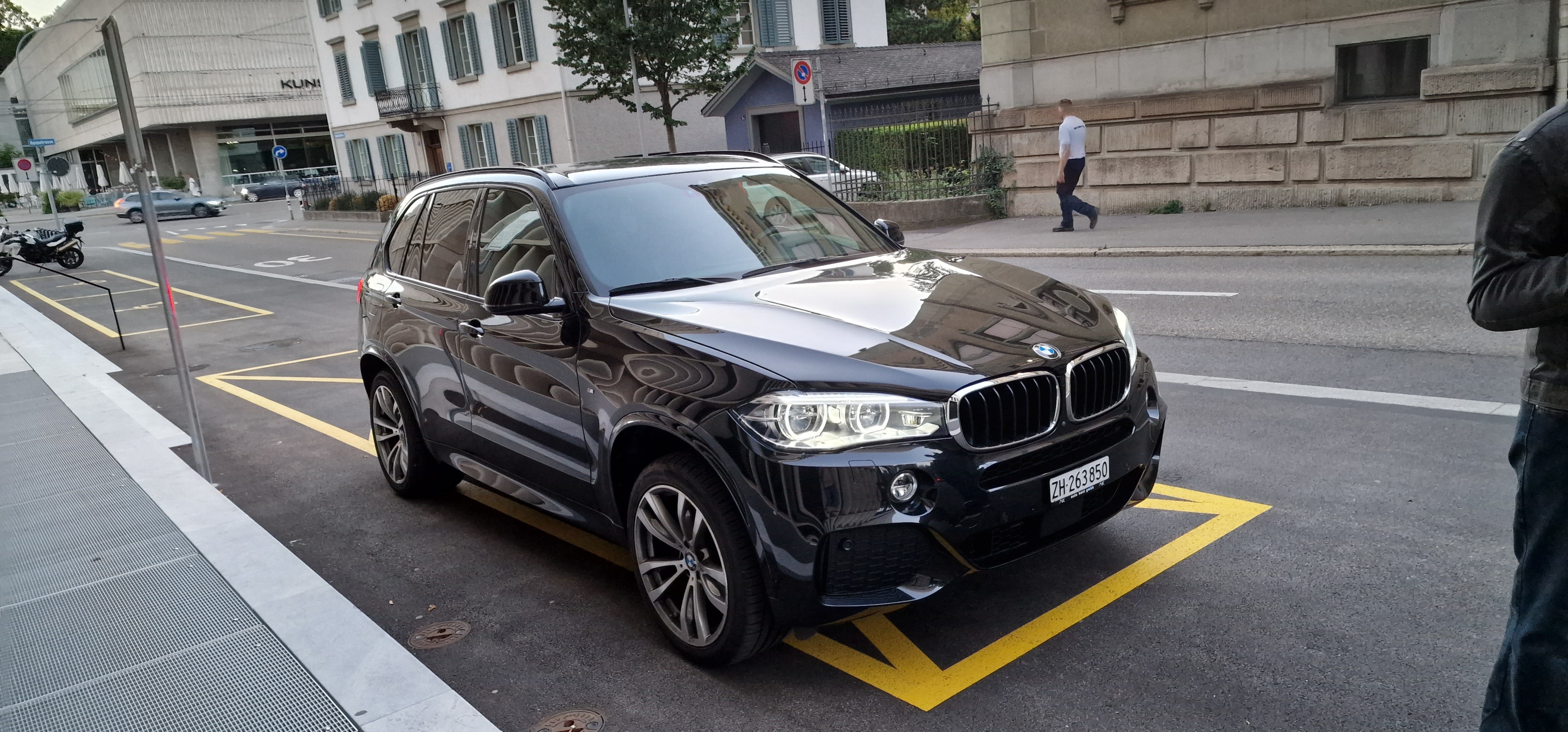 BMW X5 xDrive 30d Pure M Sport Steptronic