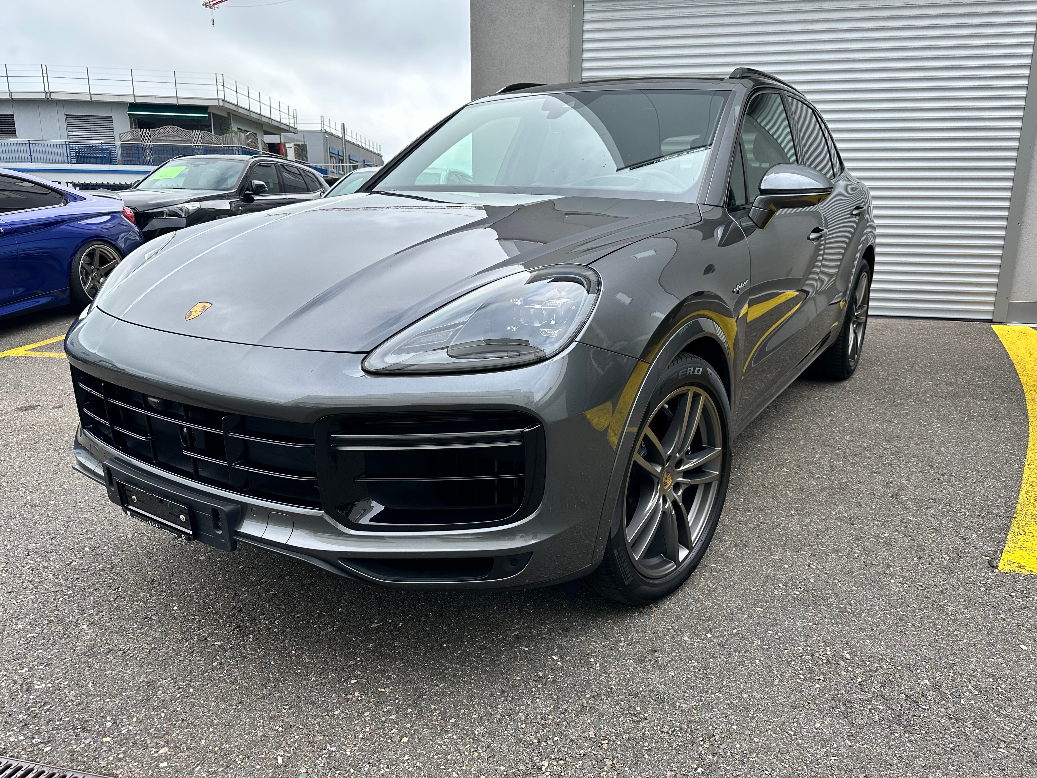 PORSCHE Cayenne Turbo S E-Hybrid