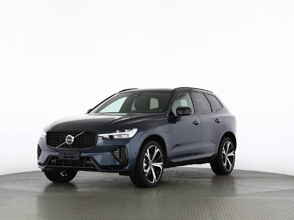 VOLVO XC60 2.0 T6 TE XCENTRIC Ultra Dark eAWD 18.8 kWh