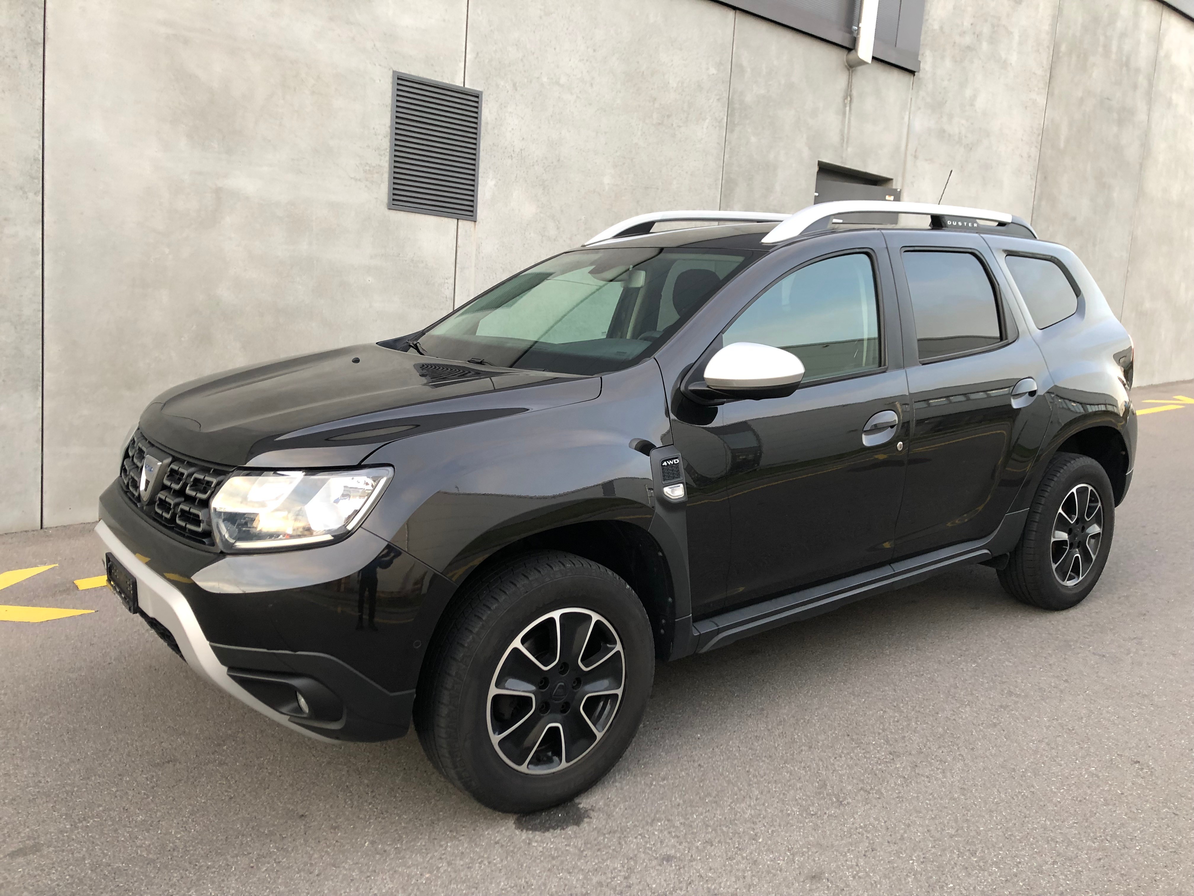 DACIA Duster dCi 115 Ultimate 4x4 (41)