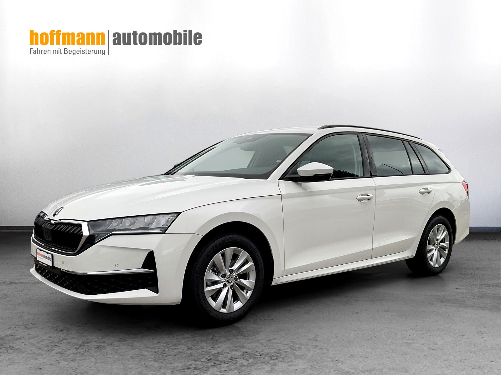 SKODA Octavia Combi 1.5 TSI mHEV DSG Selection