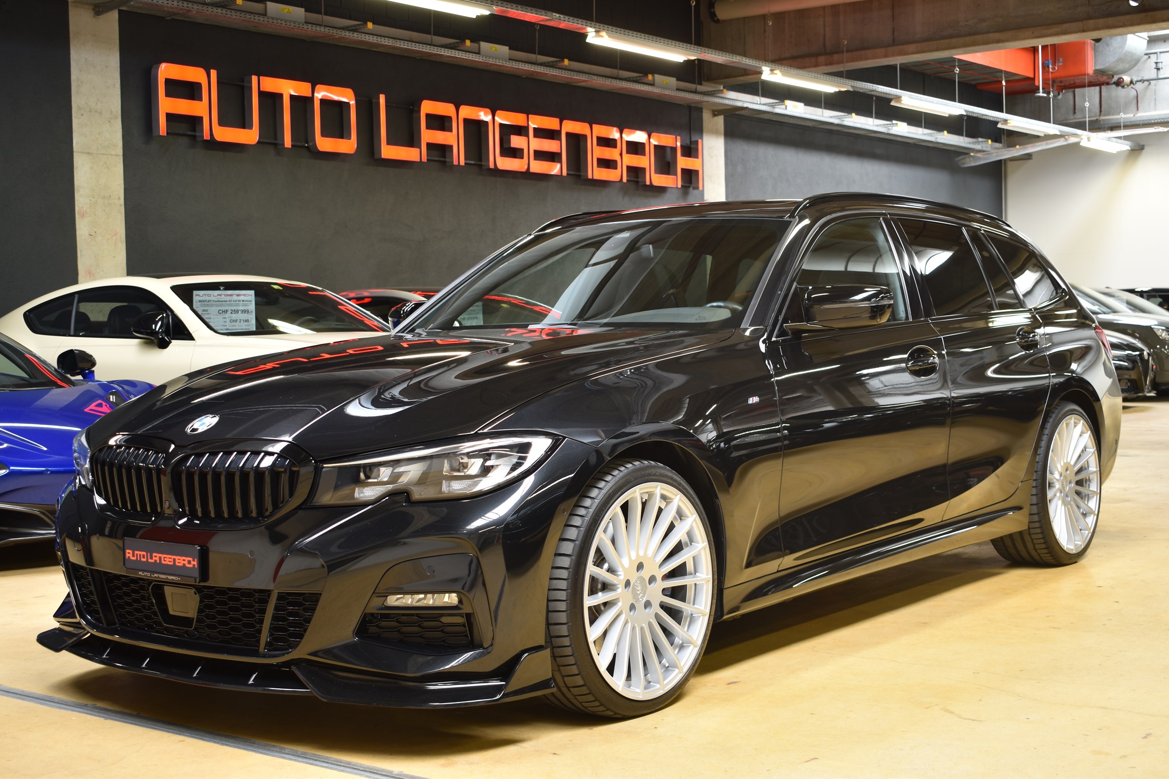 BMW 330i Touring xDrive Steptronic M Sport