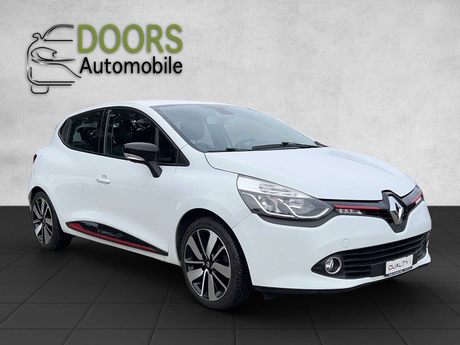 RENAULT Clio 0.9 12V Swiss Edition