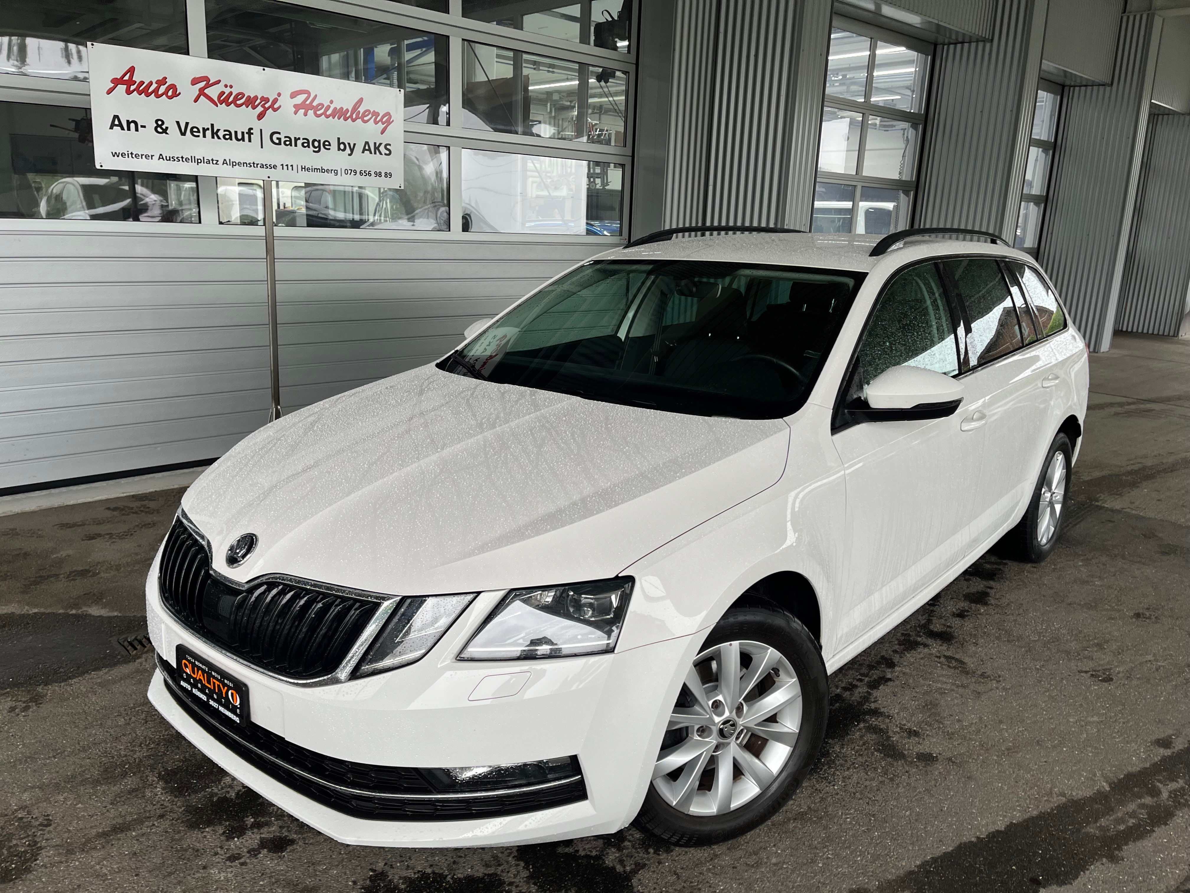 SKODA Octavia Combi 2.0 TDI Style 4x4 DSG mit AHK