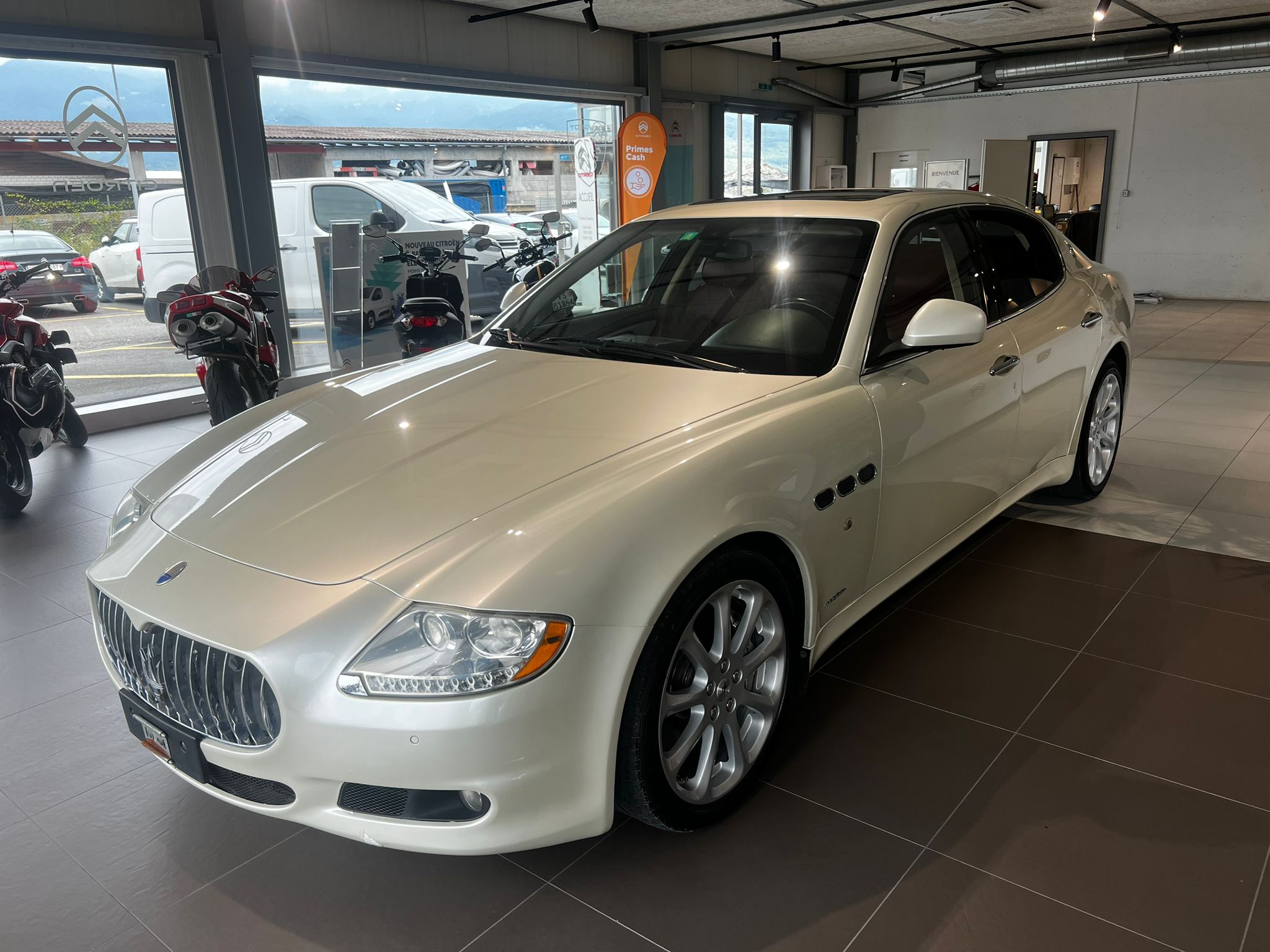 MASERATI Quattroporte 4.7 V8 S Automatica