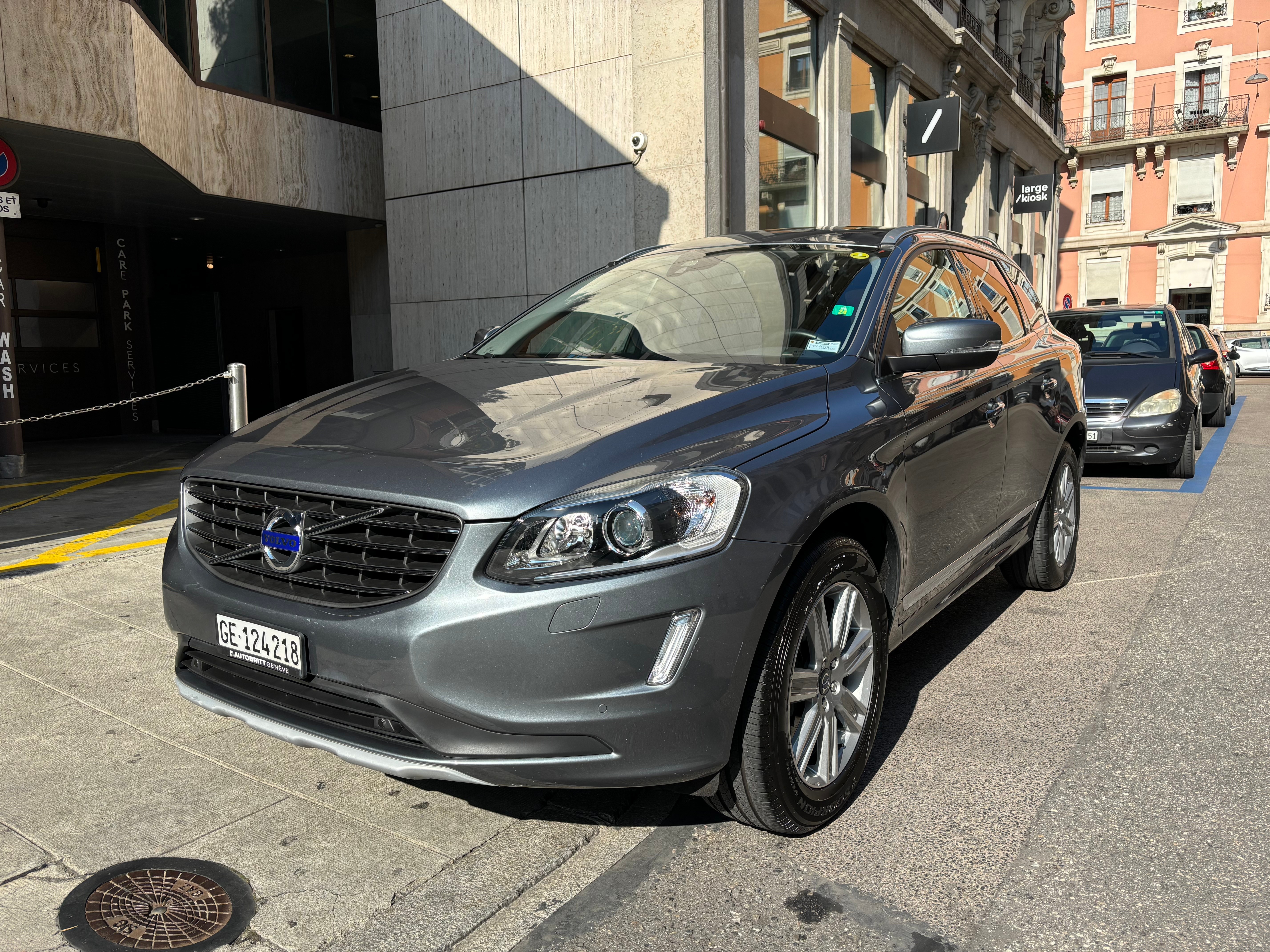 VOLVO XC60 D5 AWD Summum Geartronic