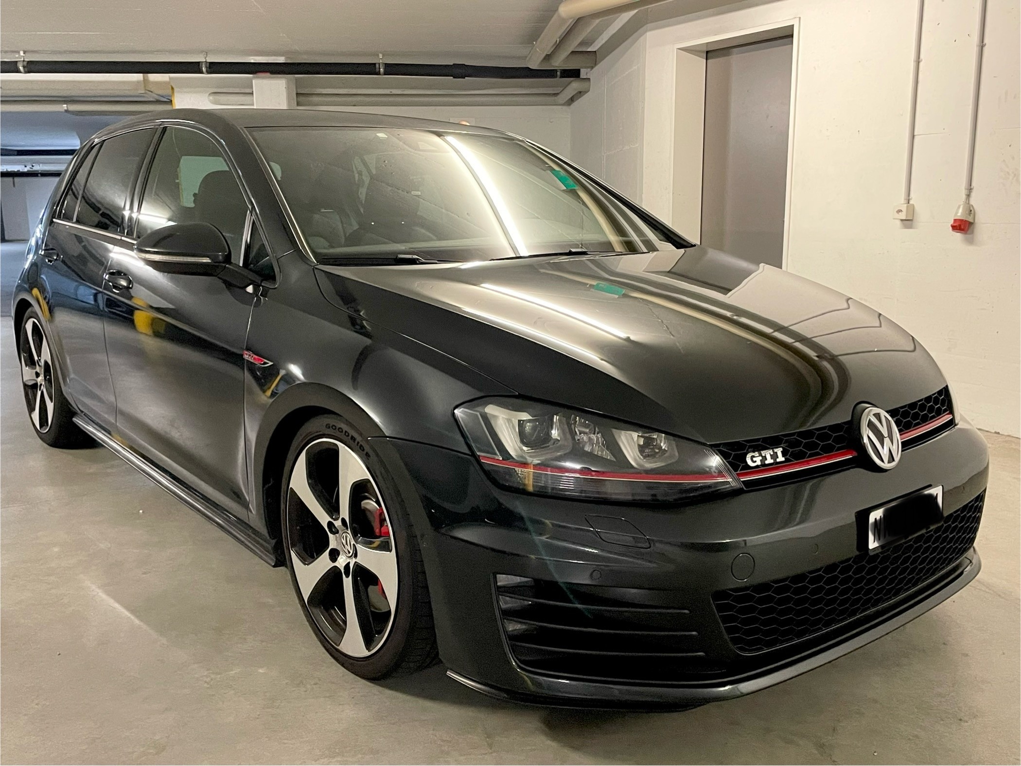 VW Golf 2.0 TSI GTI Performance DSG