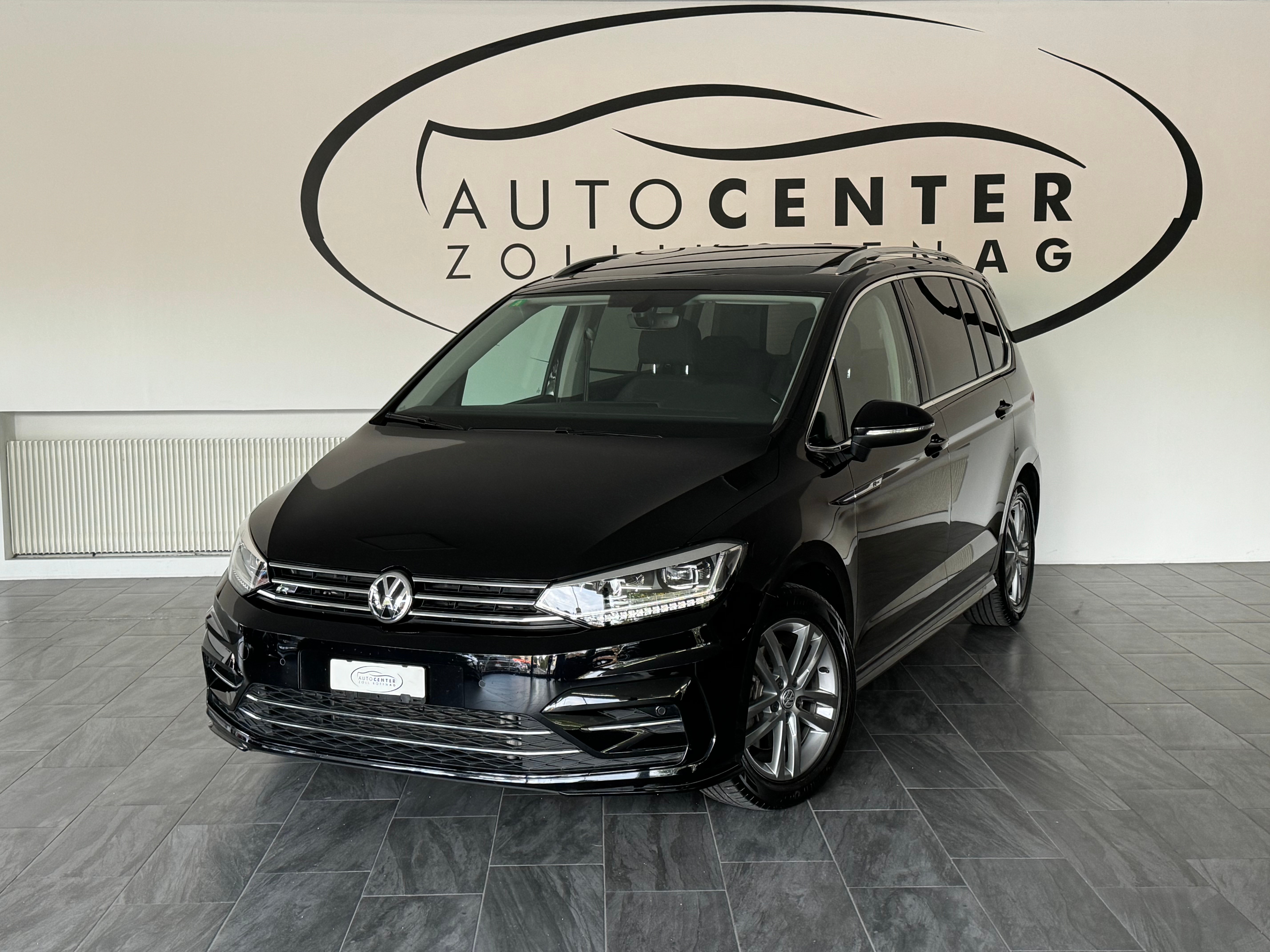 VW Touran 2.0 TDI BlueMotion R-Line Technology Highline DSG