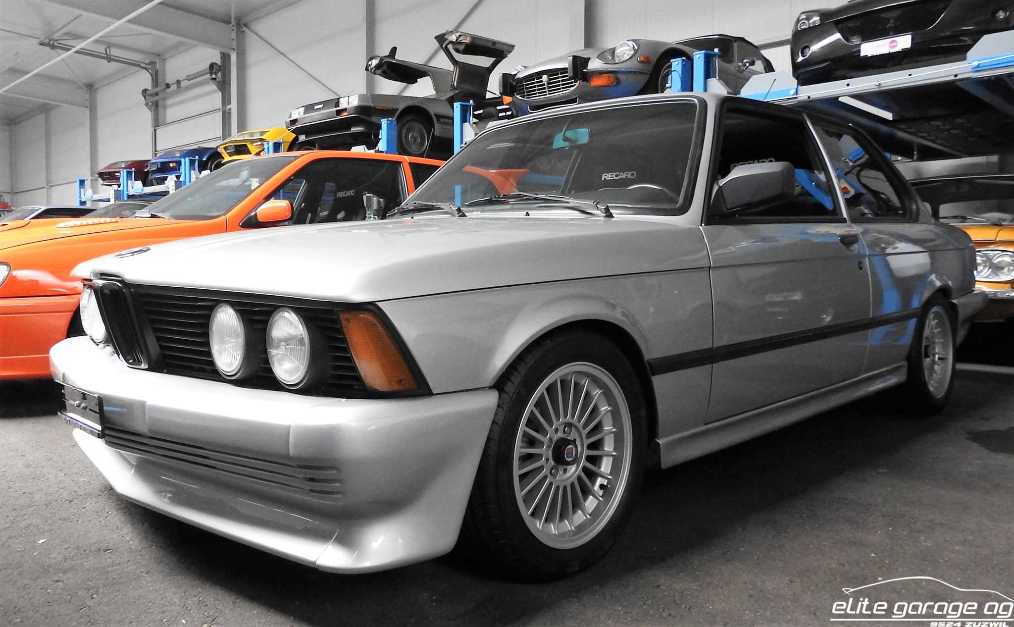 BMW 323 323i