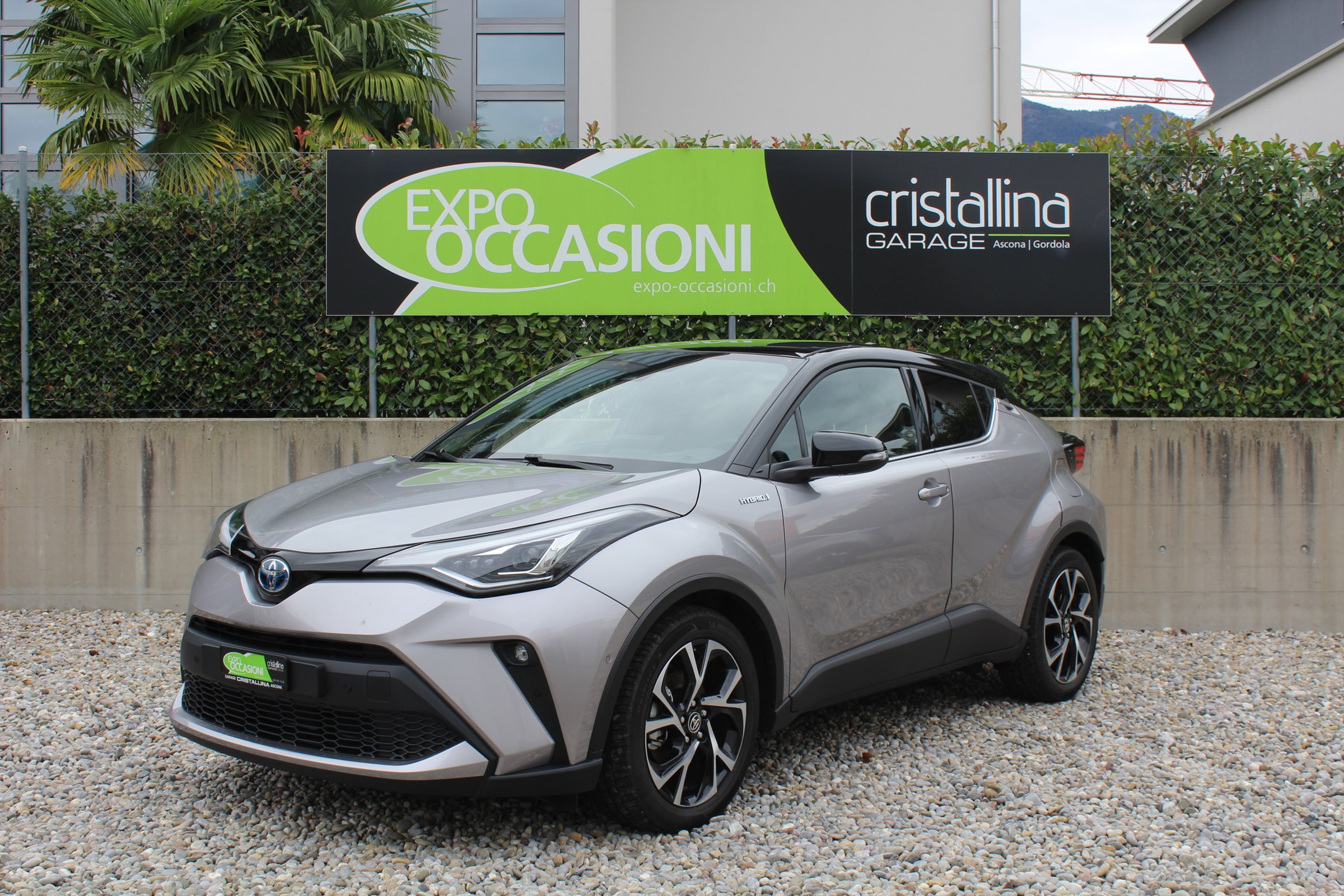 TOYOTA C-HR 2.0 HSD CVT Trend