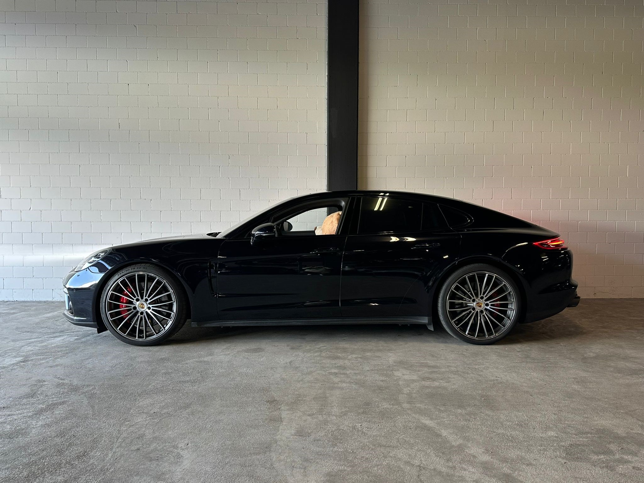 PORSCHE Panamera Turbo PDK TECHART 640 PS / 900 NM