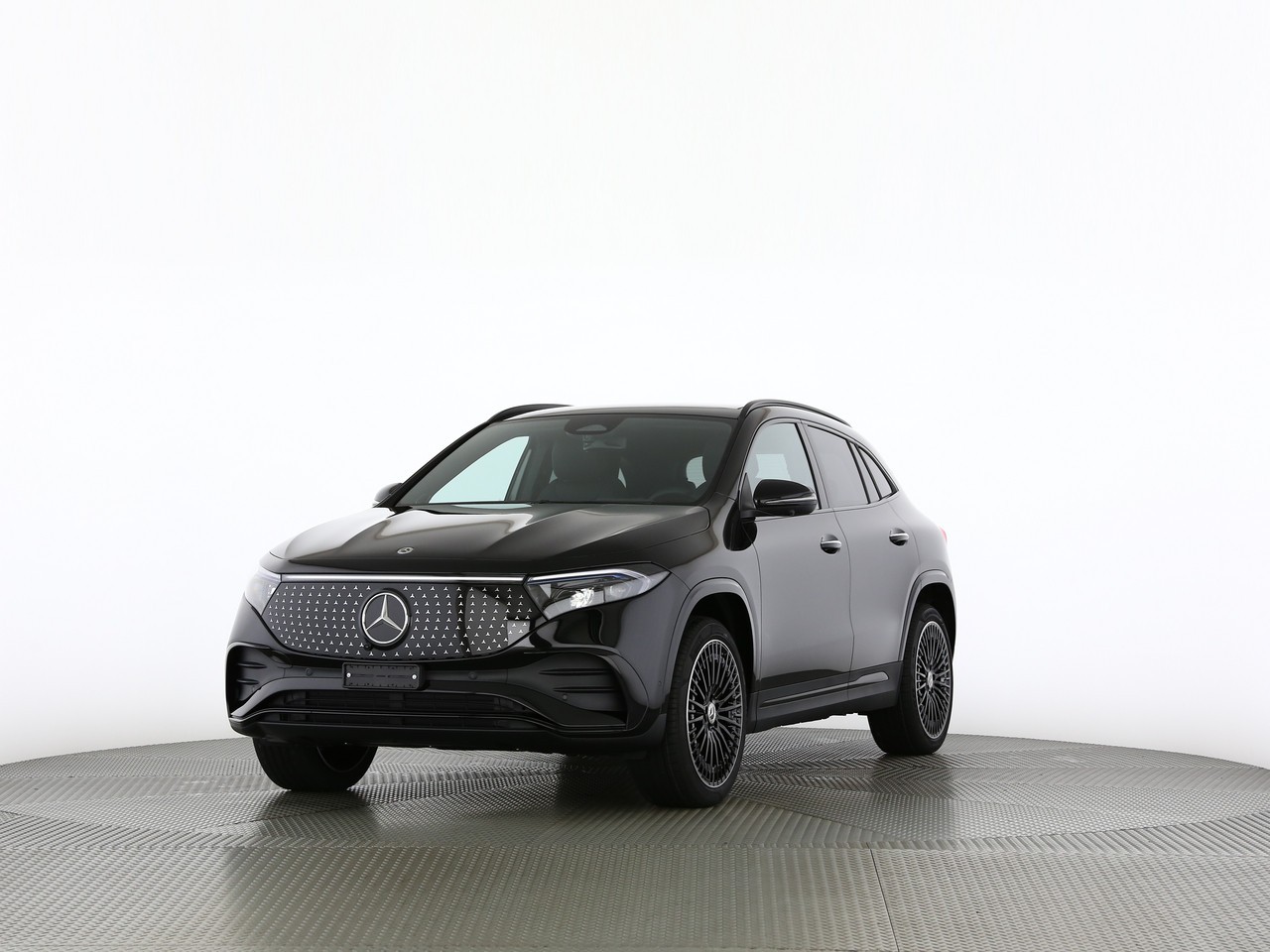 MERCEDES-BENZ EQA 350 AMG Line 4Matic