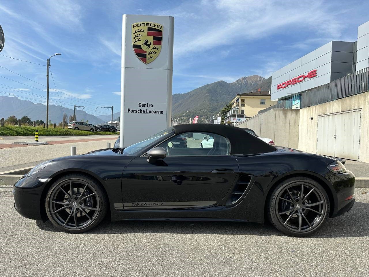 PORSCHE 718 Boxster T