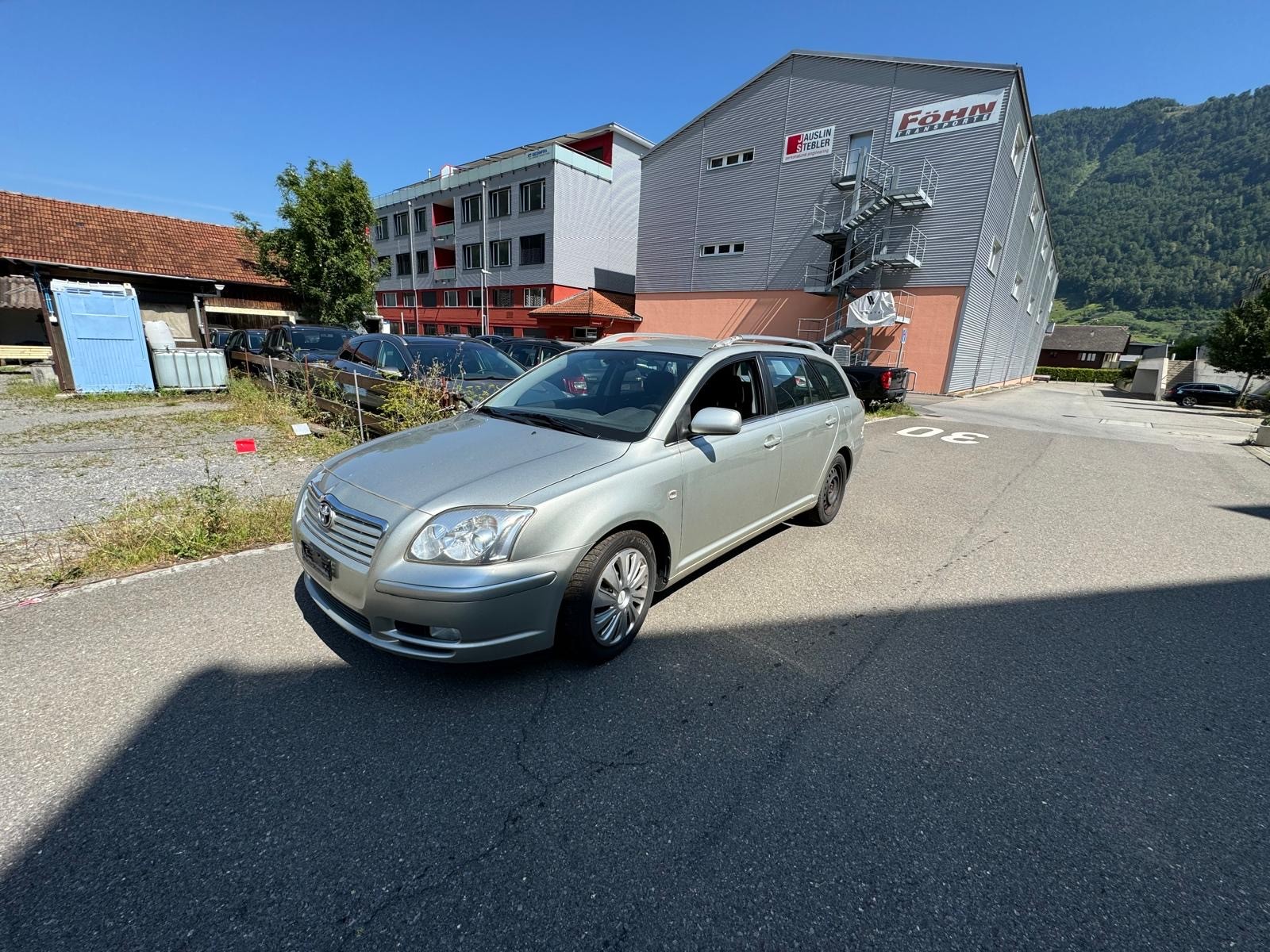 TOYOTA Avensis 2.0 D4 VVT-i Linea Sol Sportswagon