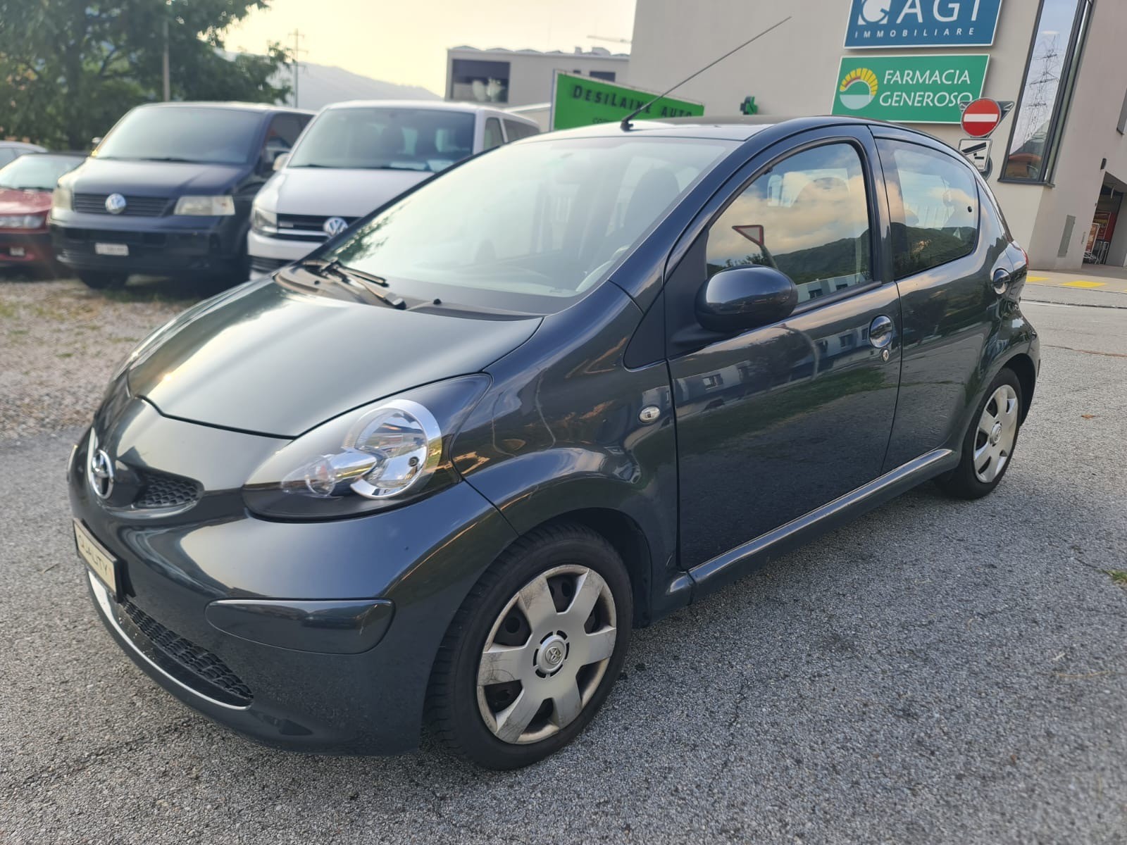 TOYOTA Aygo 1.0 Linea Luna