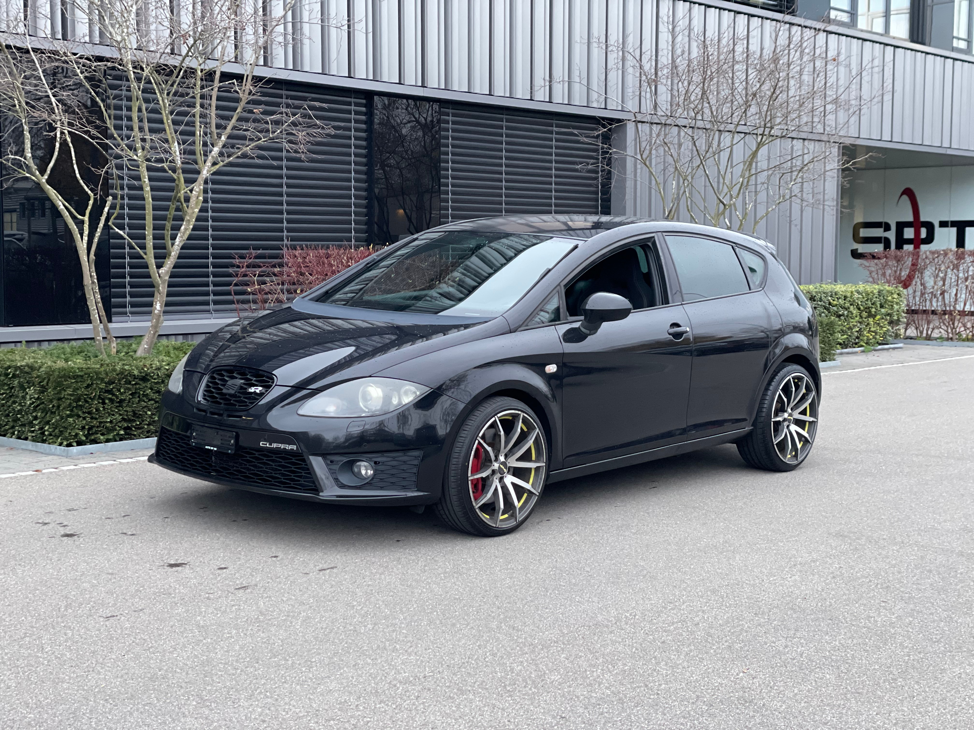 SEAT Leon 2.0 TSI Cupra R310 World Champion Edition