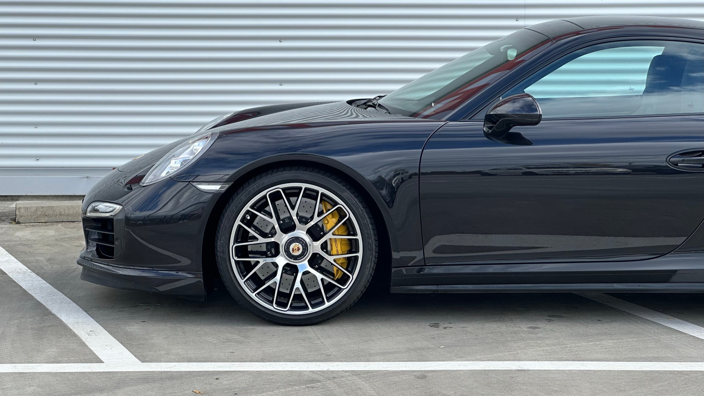 PORSCHE 911 Turbo S PDK