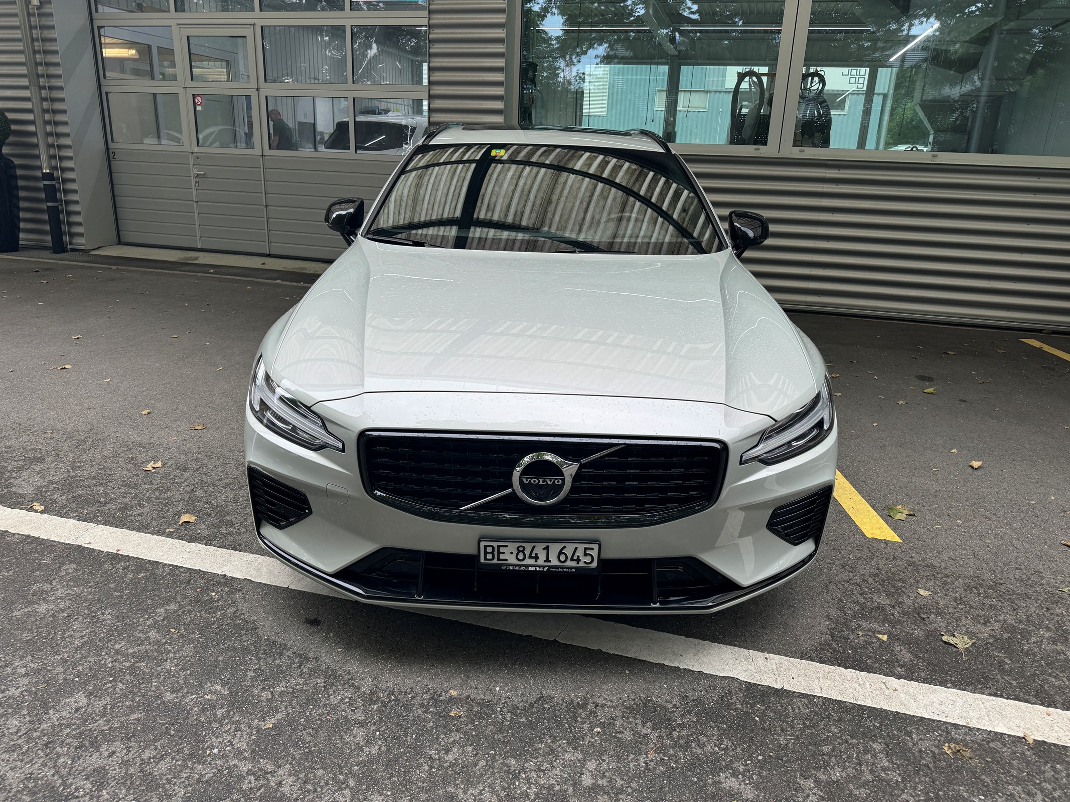 VOLVO V60 T6 eAWD Twin Engine R-Design Geartronic