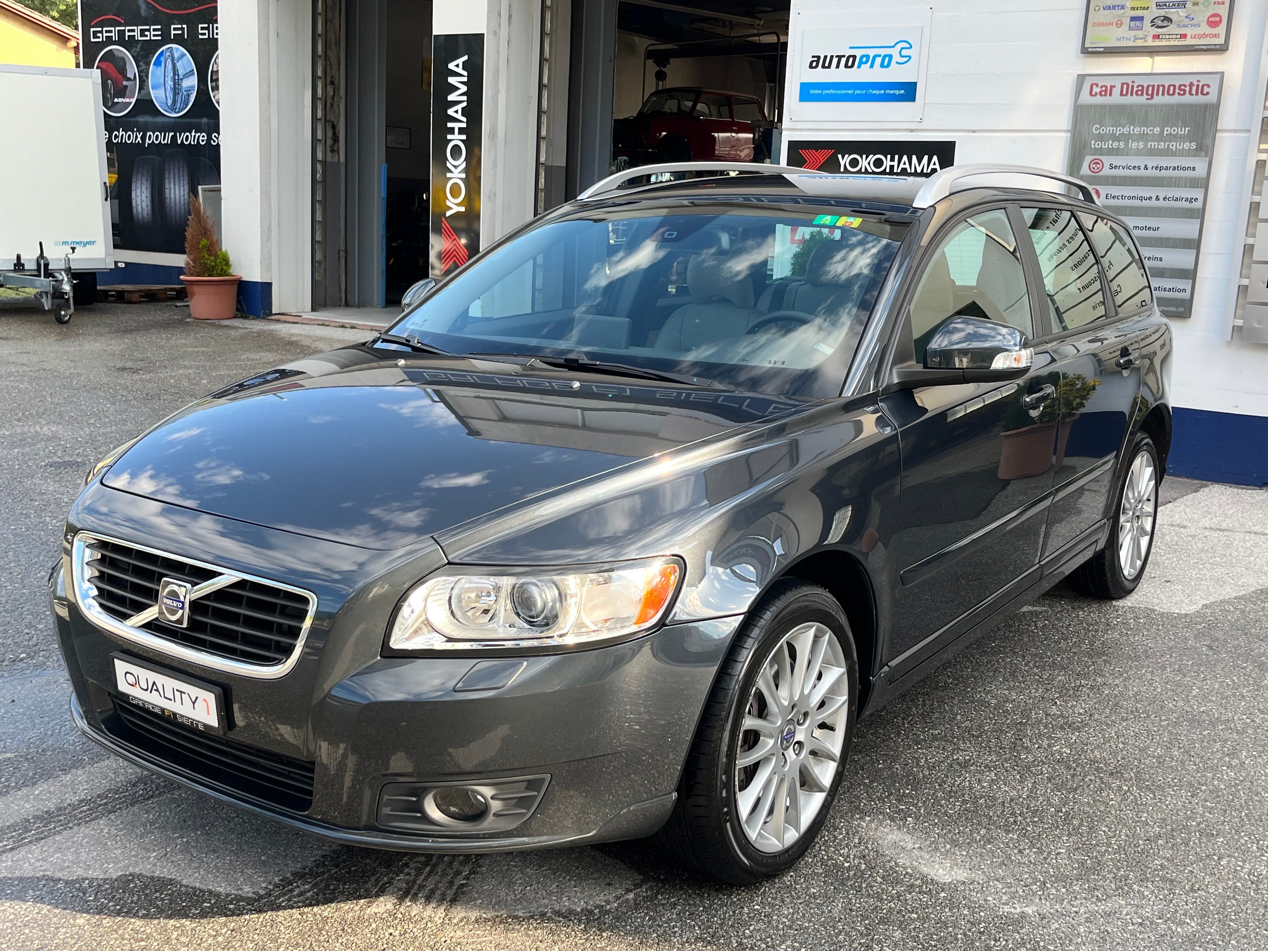 VOLVO V50 T5 AWD Summum Geartronic