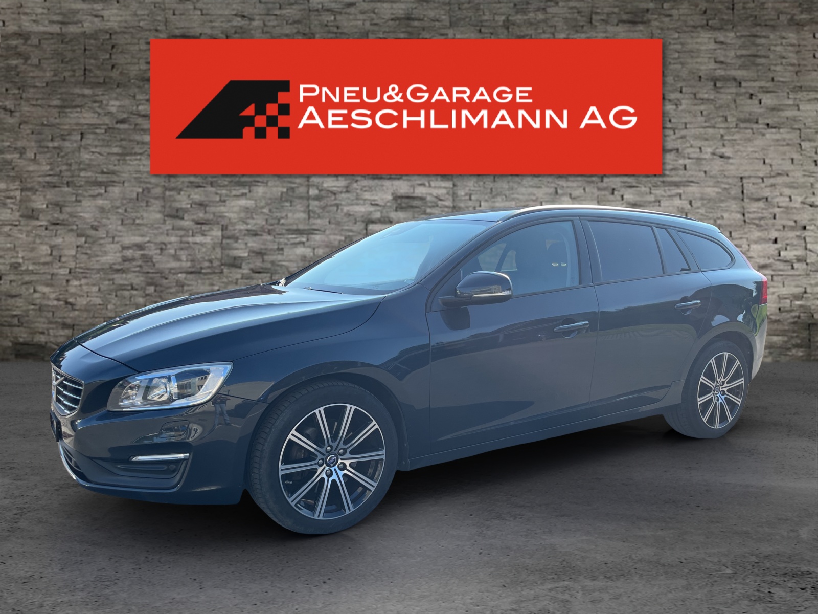 VOLVO V60 D4 AWD Family Edition Geartronic