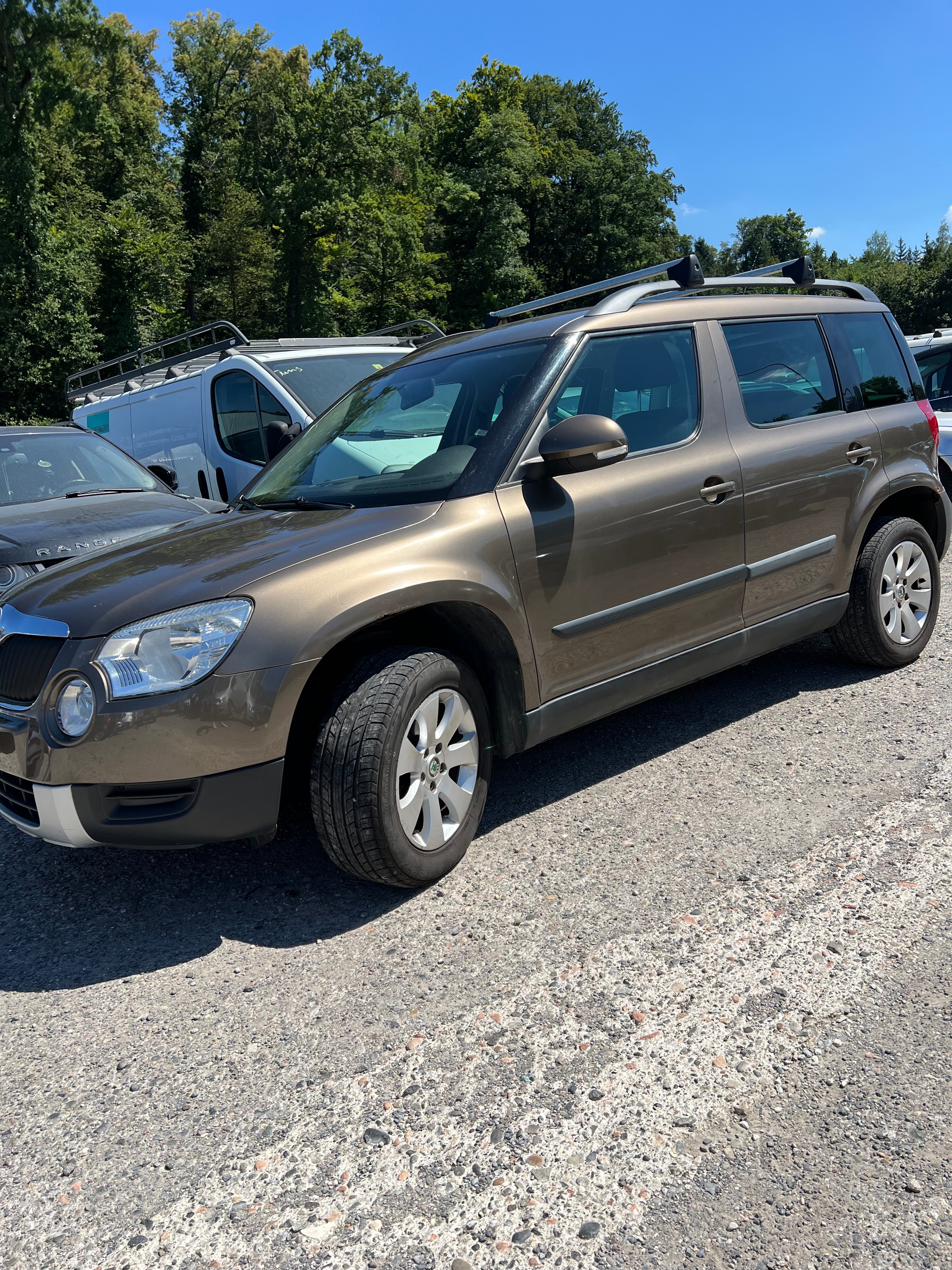 SKODA Yeti 1.8 TSI Entry 4x4