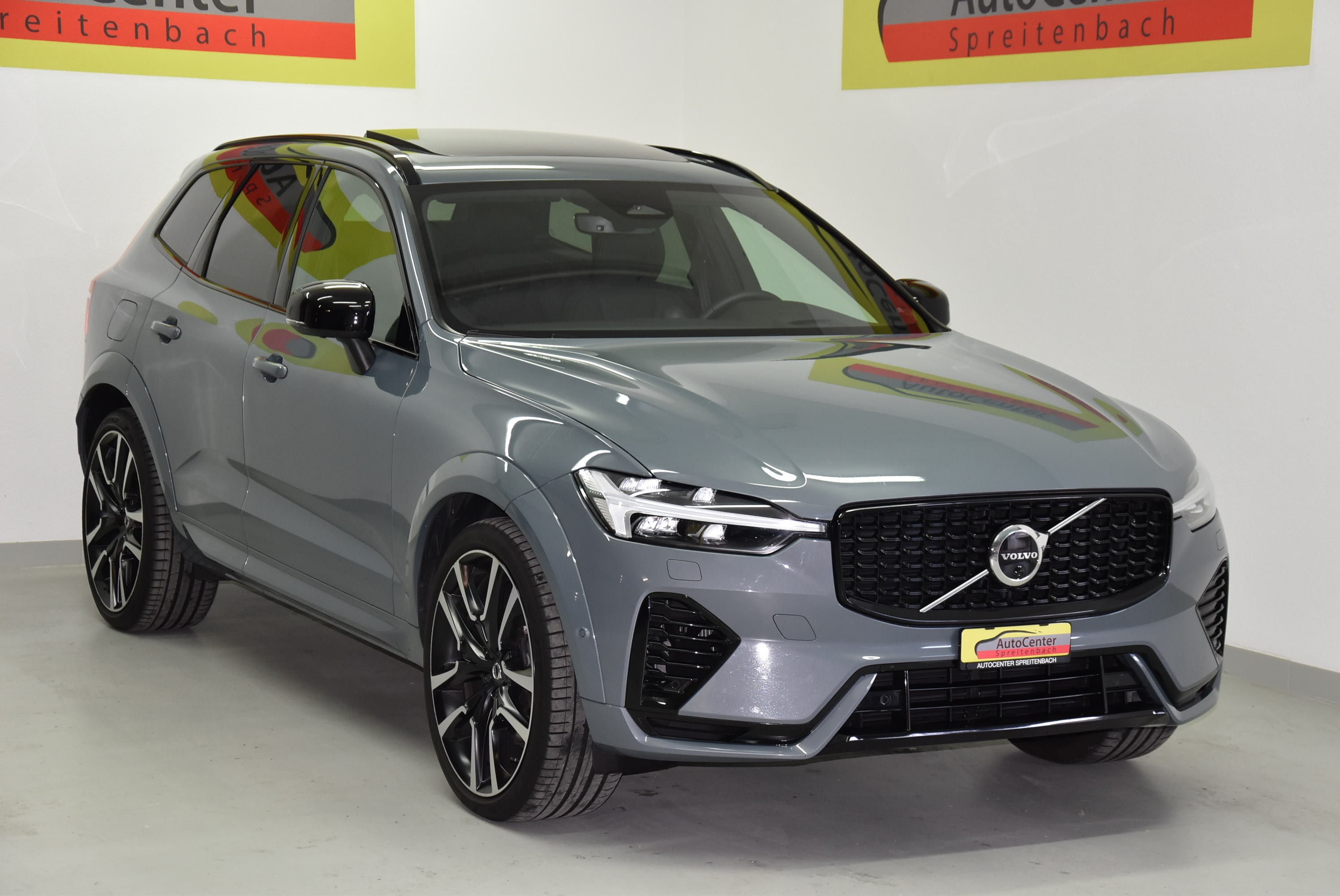 VOLVO XC60 T8 eAWD R-Design Geartronic