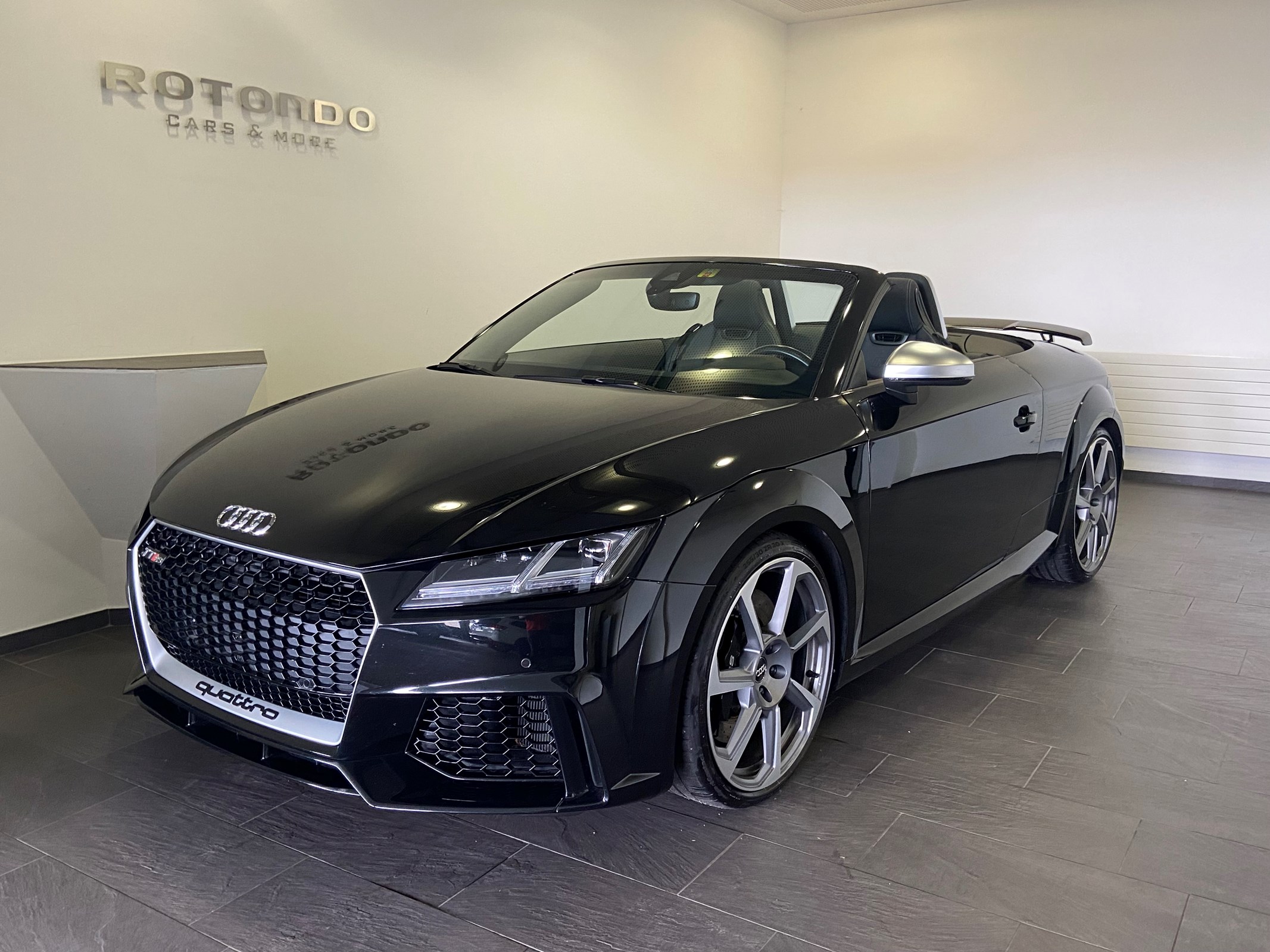 AUDI TT RS Roadster 2.5 TFSI quattro S-tronic