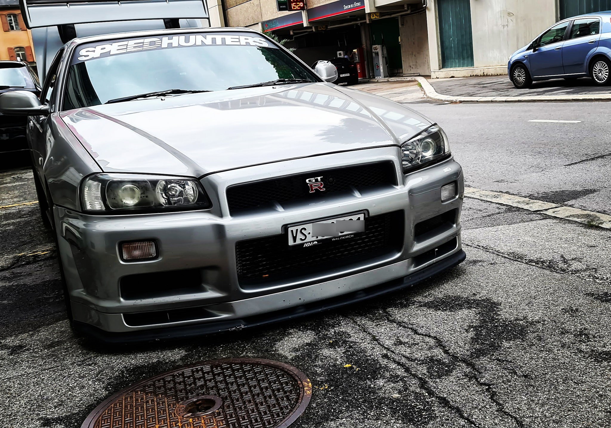 NISSAN Skyline R34