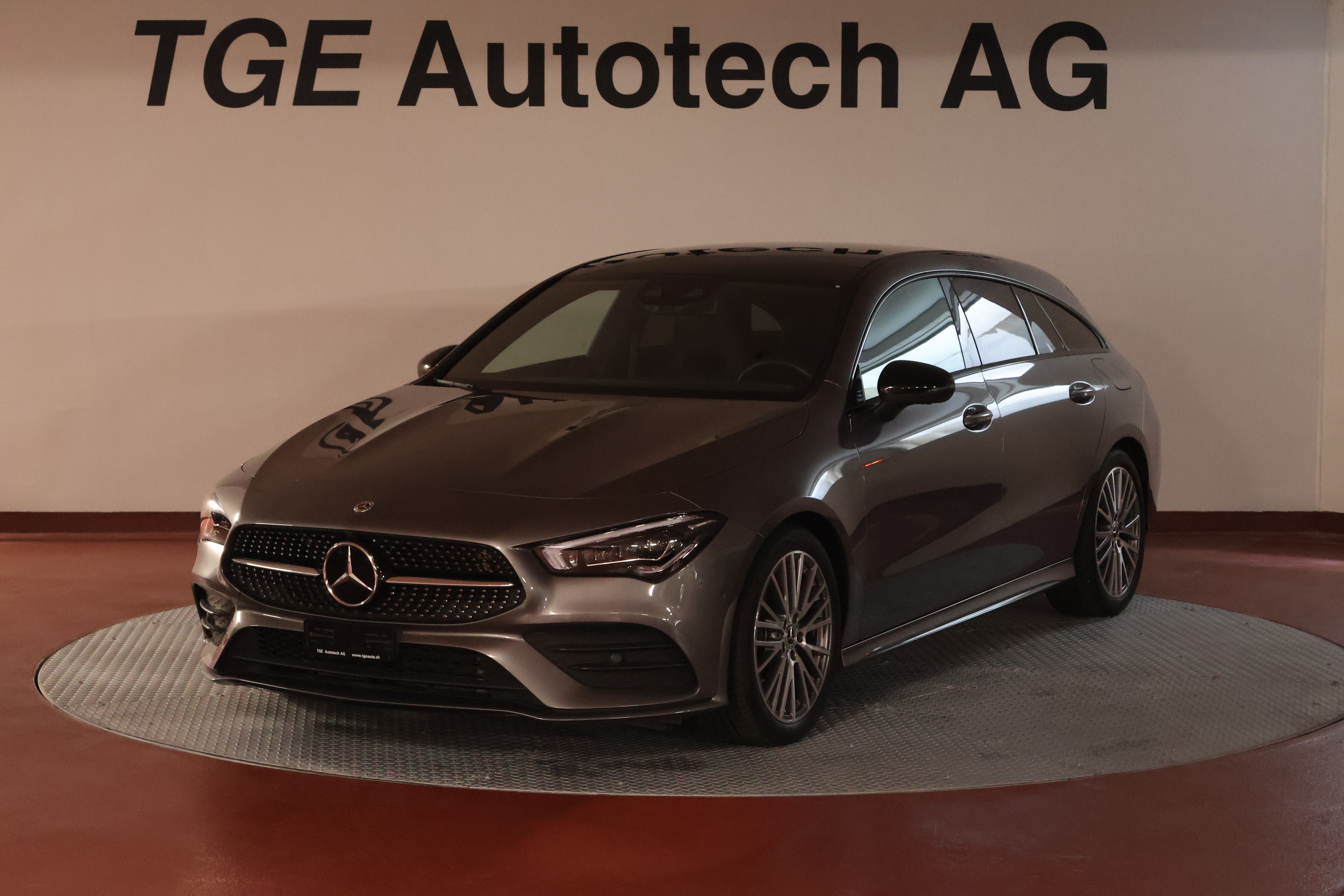 MERCEDES-BENZ CLA Shooting Brake 220 d 4Matic AMG Line